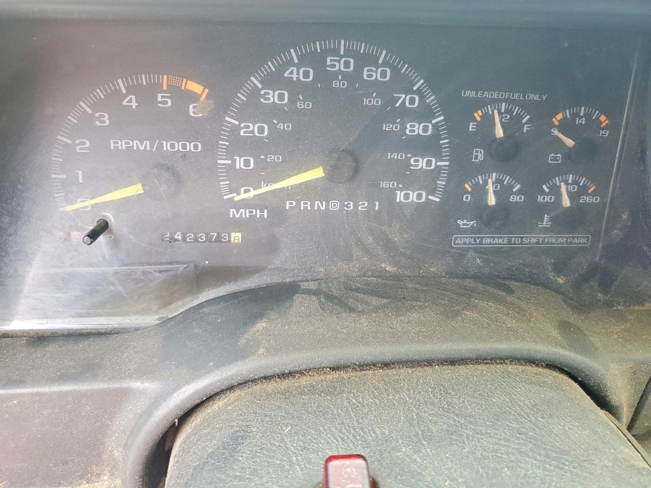 1996 Chevrolet Tahoe C1500 Green vin: 3GNEC18R9TG167048