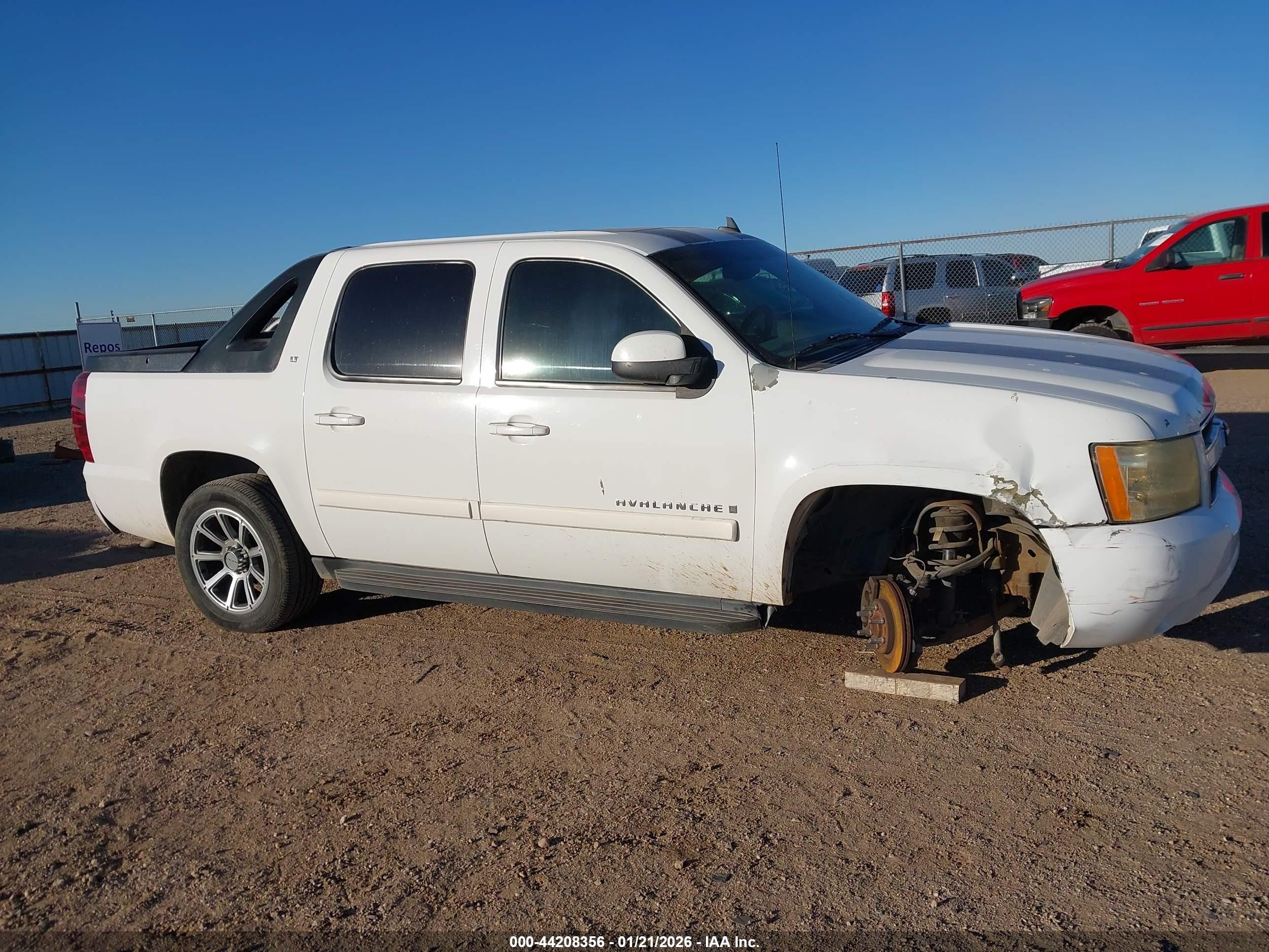 2009 Chevrolet Avalanche 1500 Lt2 White vin: 3GNEC22019G205073