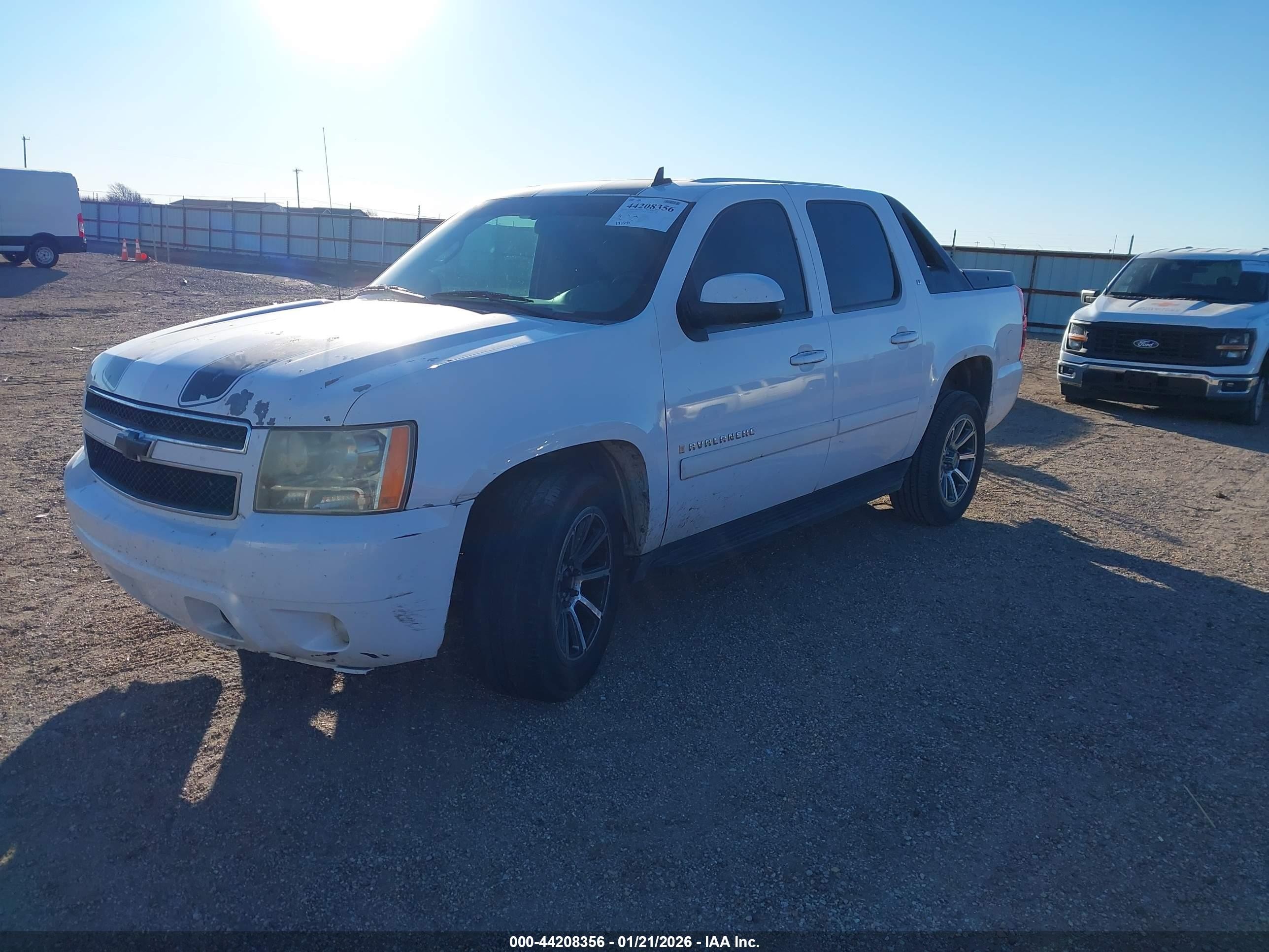 2009 Chevrolet Avalanche 1500 Lt2 White vin: 3GNEC22019G205073