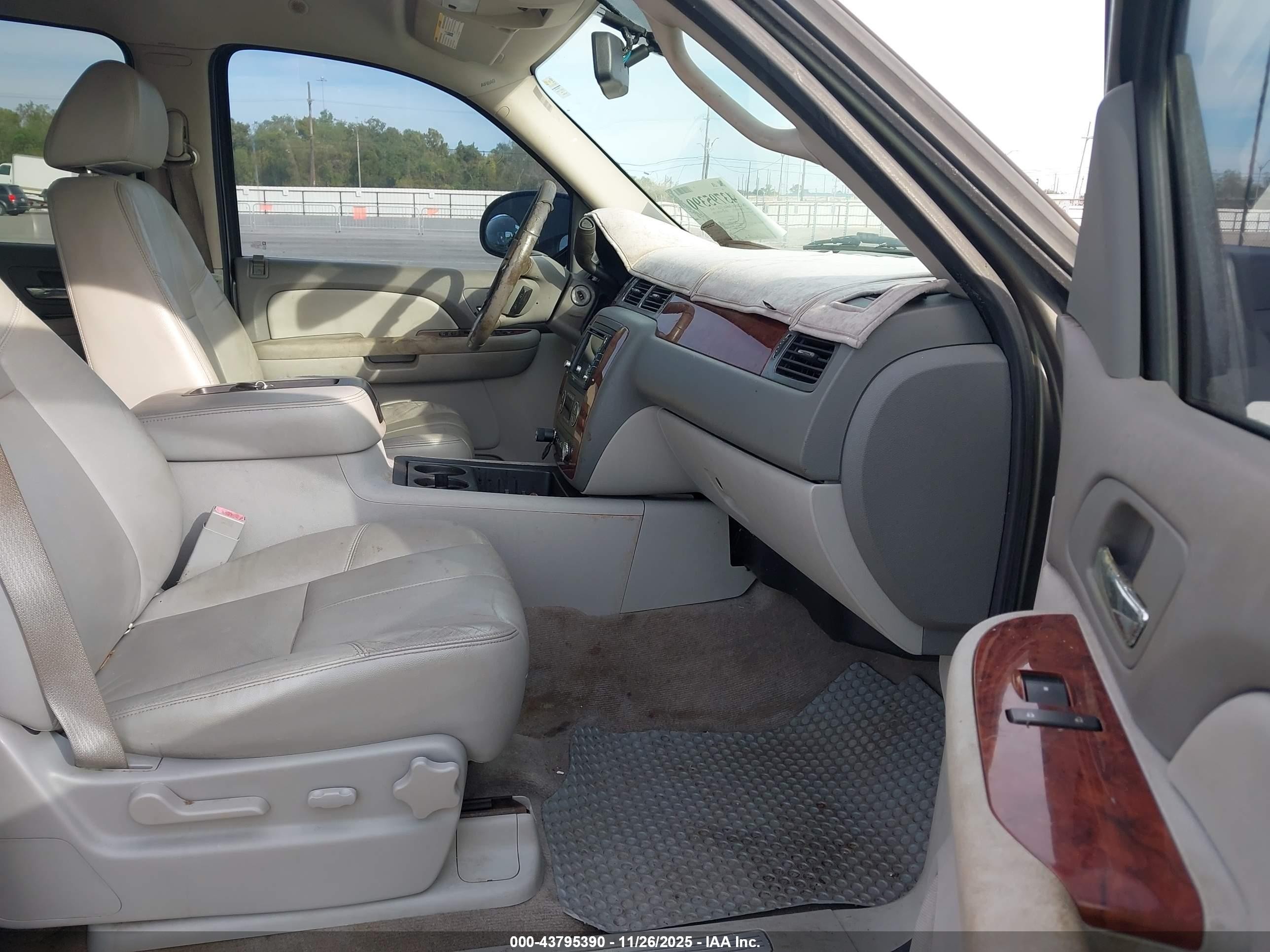 2009 Chevrolet Avalanche 1500 Lt2 Pewter vin: 3GNEC22JX9G177301