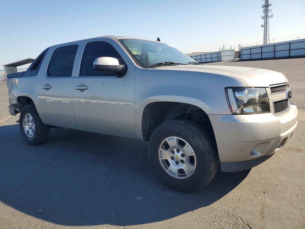 2009 Chevrolet Avalanche C1500 Lt Beige vin: 3GNEC22JX9G229610