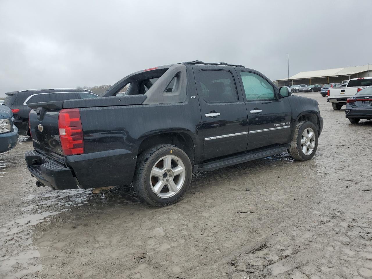 2009 Chevrolet Avalanche C1500 Ltz Black vin: 3GNEC32049G160054