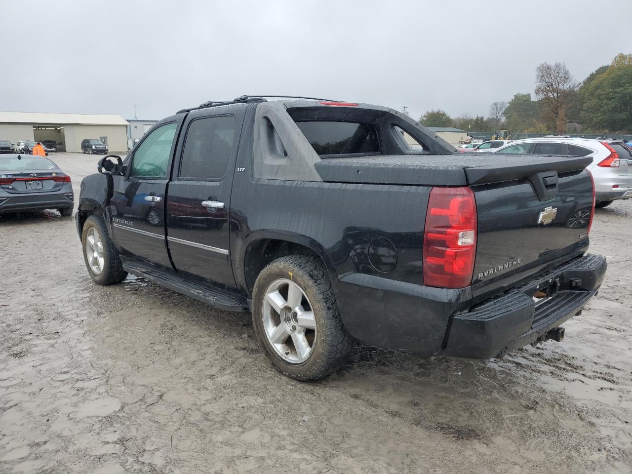 2009 Chevrolet Avalanche C1500 Ltz Black vin: 3GNEC32049G160054