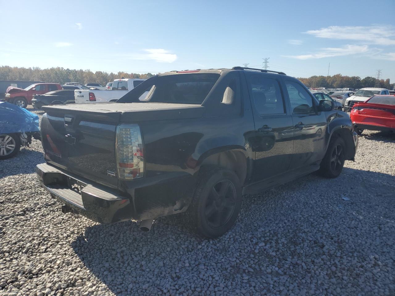 2007 Chevrolet Avalanche K1500 Black vin: 3GNEK123X7G110192