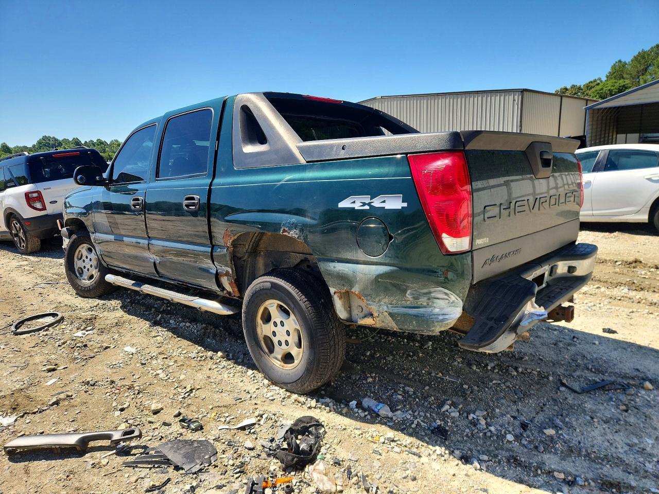 2004 Chevrolet Avalanche K1500 Green vin: 3GNEK12T04G142967