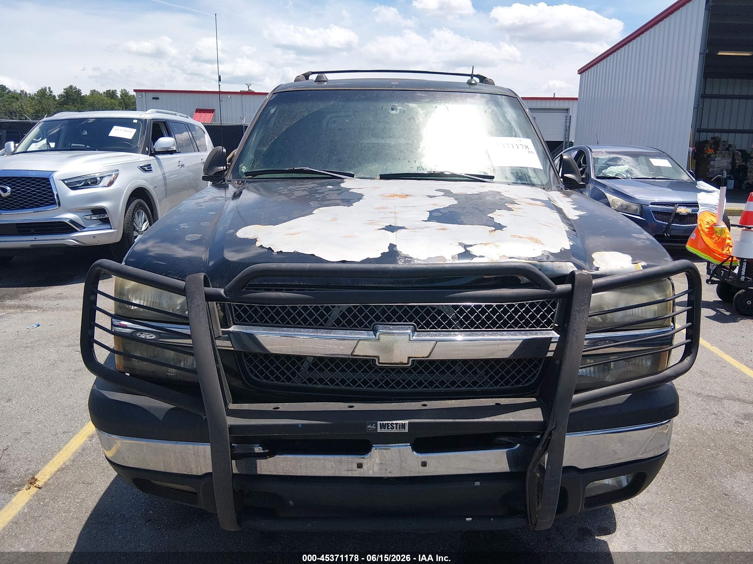 2004 Chevrolet Avalanche 1500   Black vin: 3GNEK12T04G333157