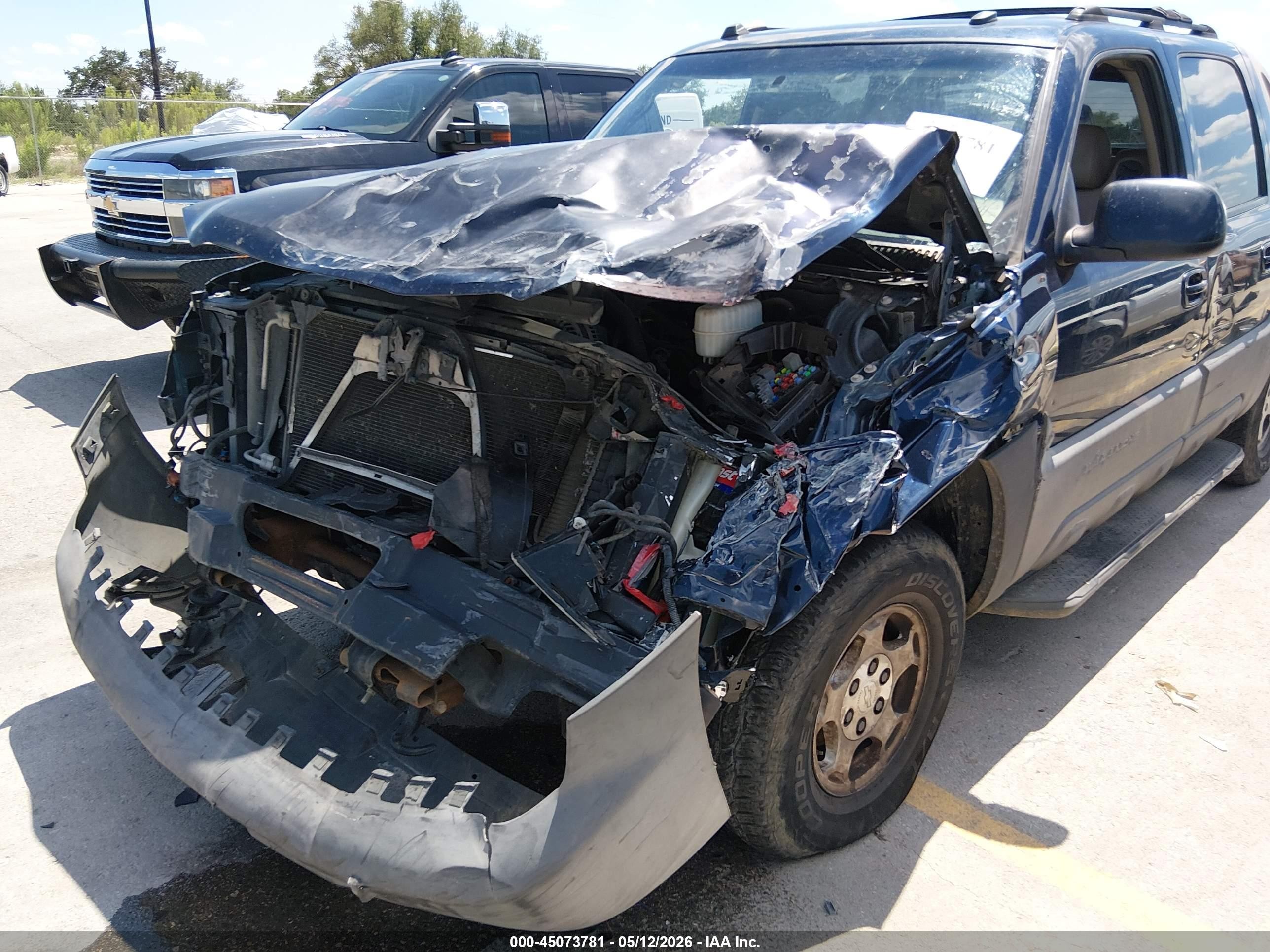 2004 Chevrolet Avalanche 1500   Blue vin: 3GNEK12T14G130679
