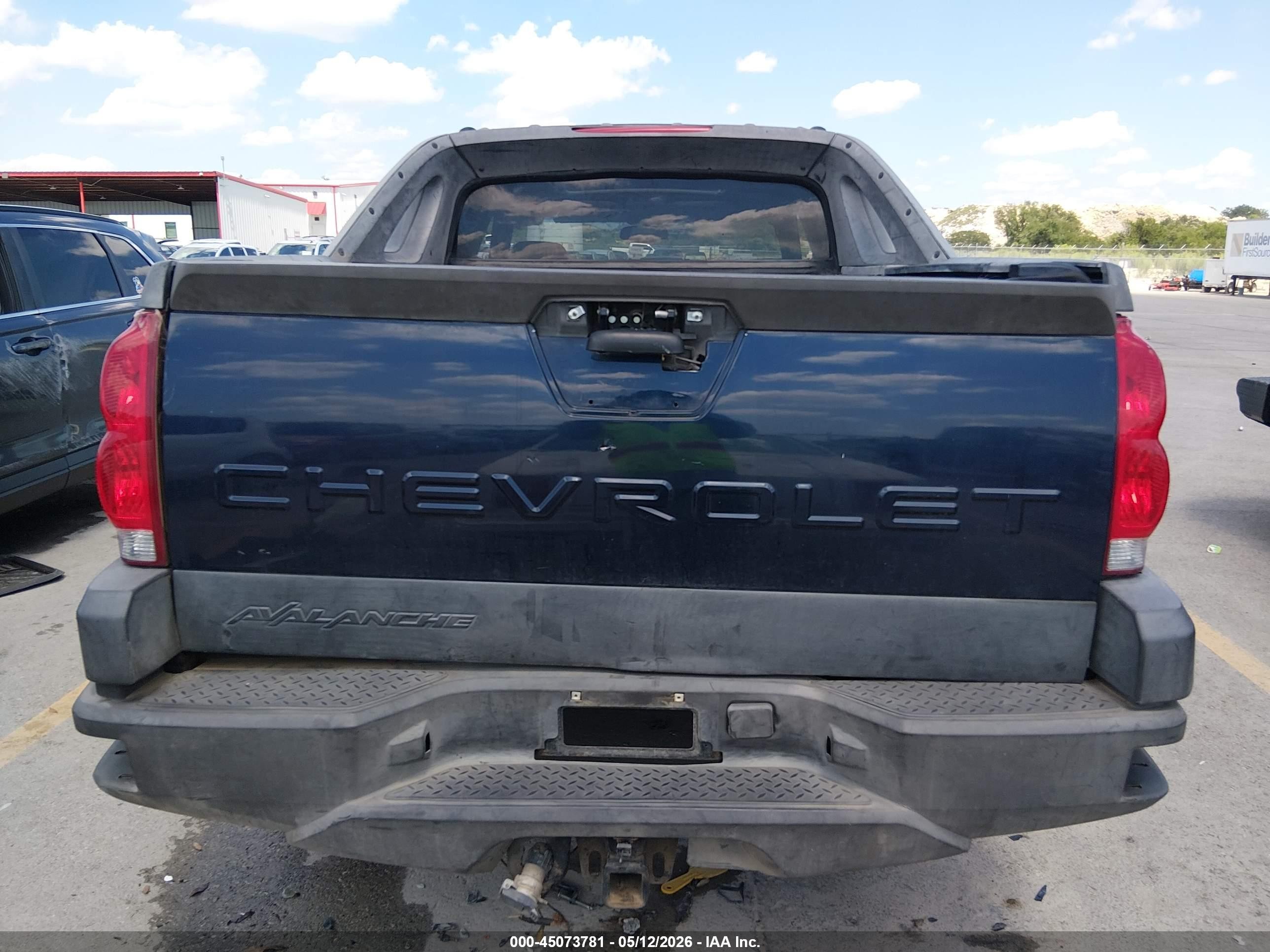 2004 Chevrolet Avalanche 1500   Blue vin: 3GNEK12T14G130679