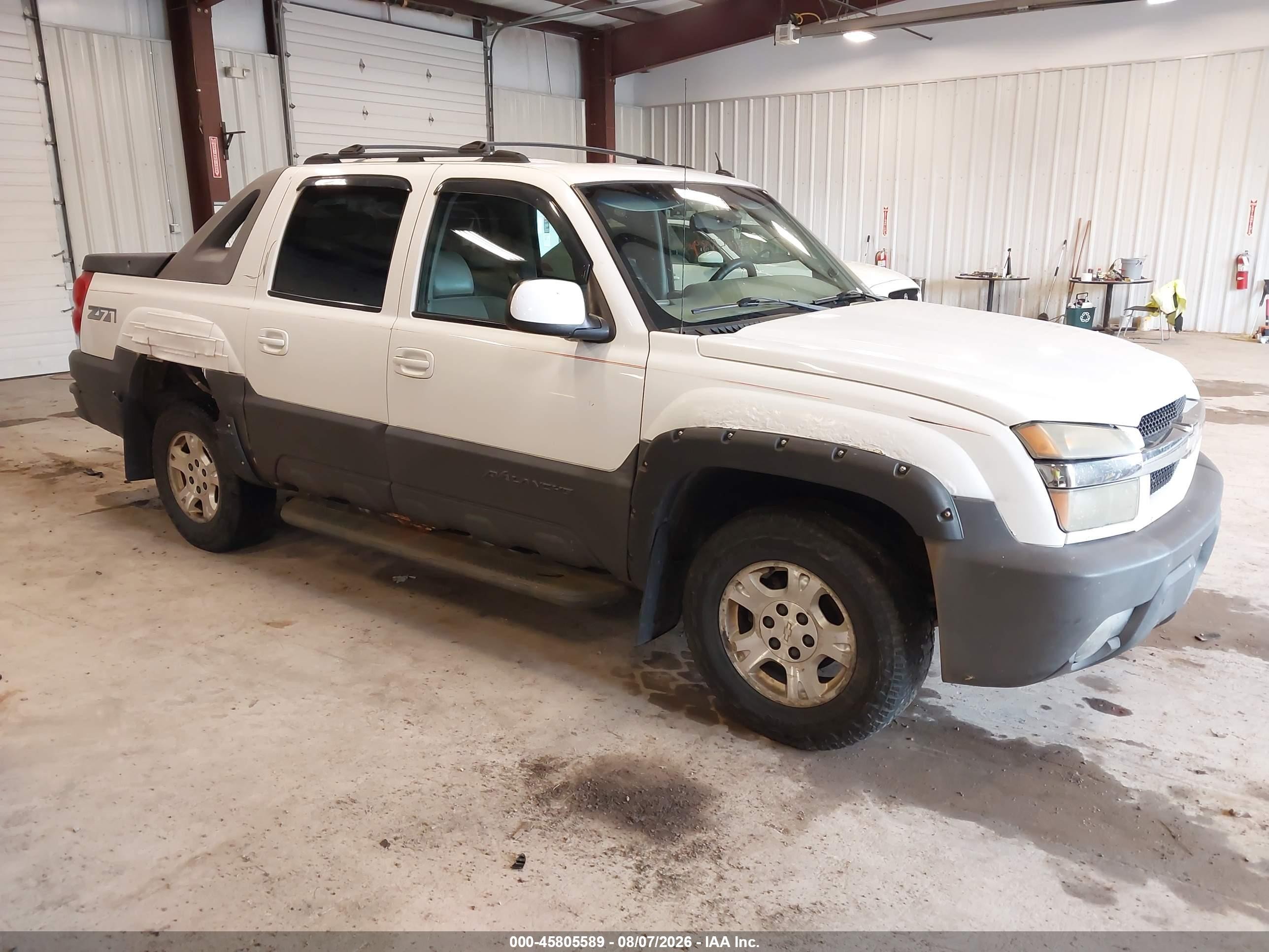 2004 Chevrolet Avalanche 1500   White vin: 3GNEK12T14G158918