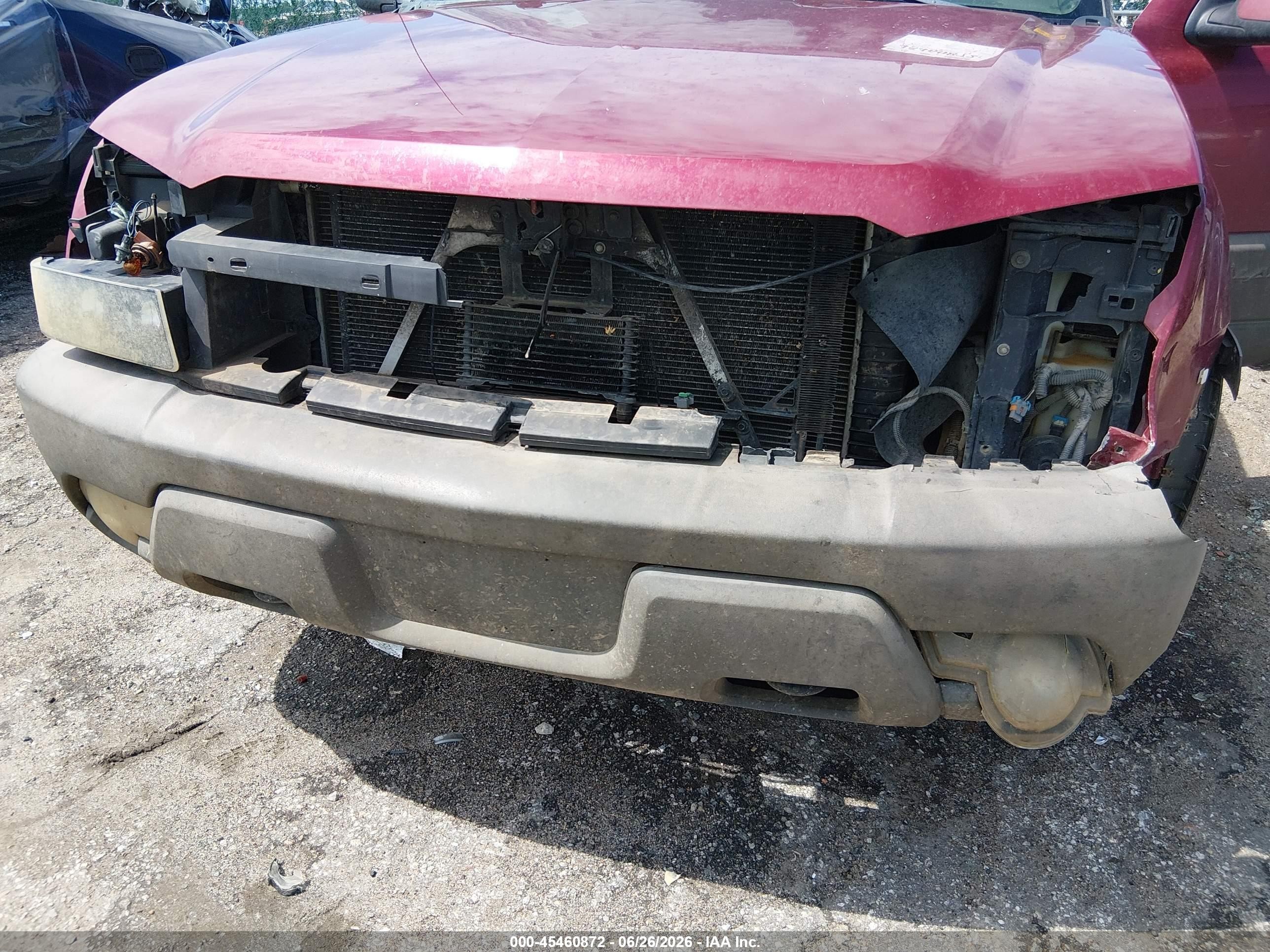2004 Chevrolet Avalanche 1500   Maroon vin: 3GNEK12T24G152514