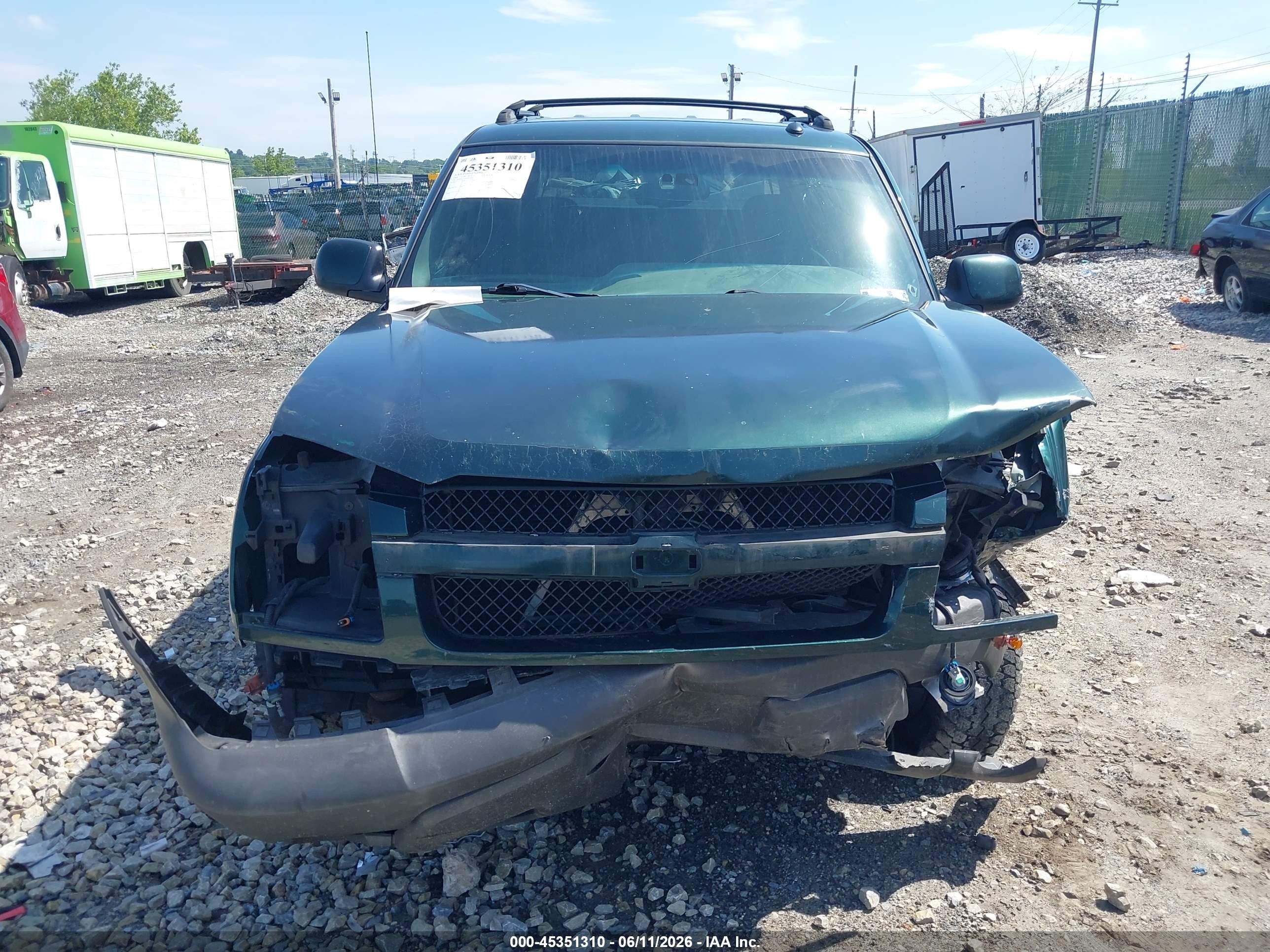 2004 Chevrolet Avalanche 1500   Green vin: 3GNEK12T34G293608