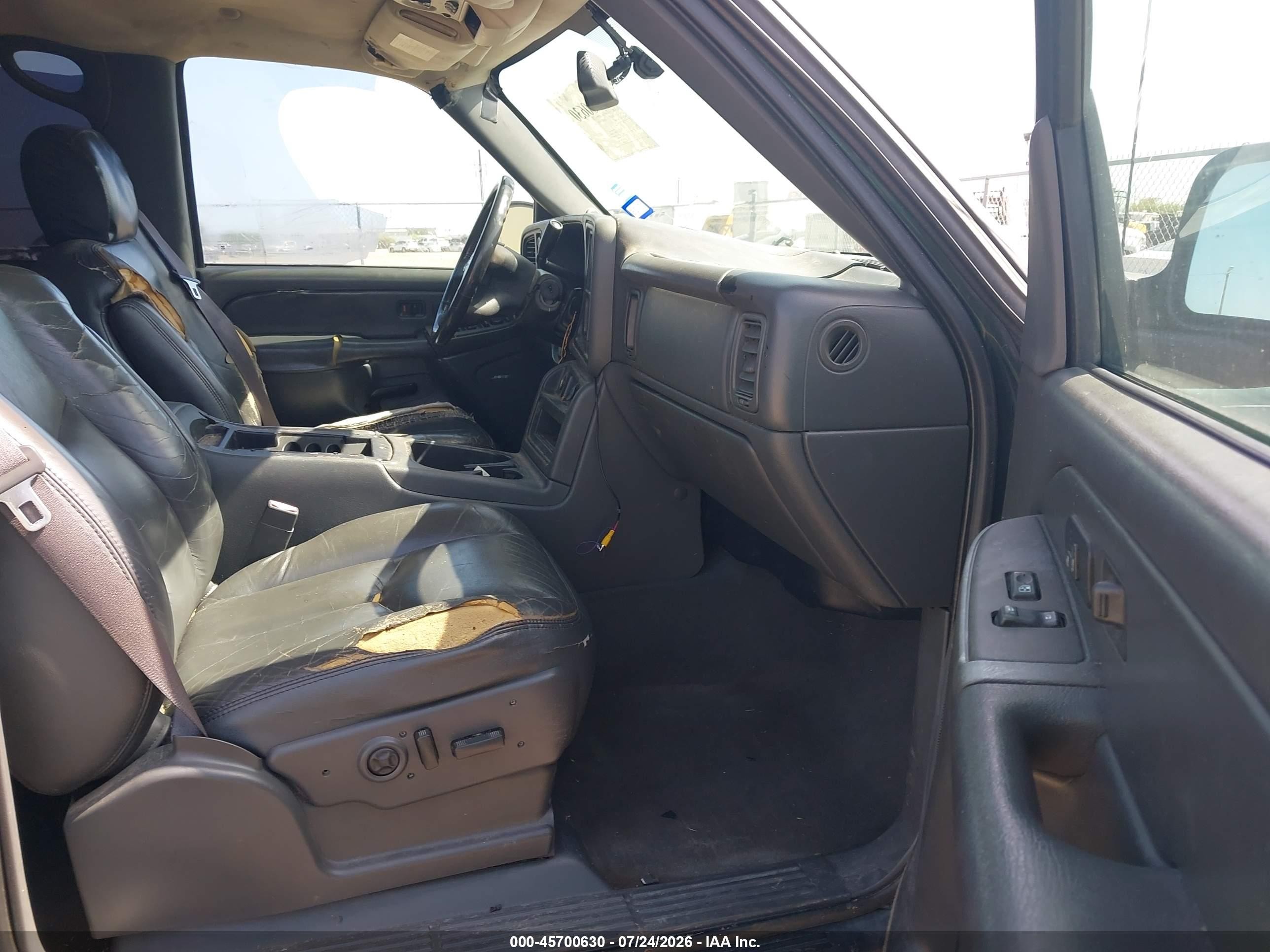 2004 Chevrolet Avalanche 1500   Green vin: 3GNEK12T44G102455
