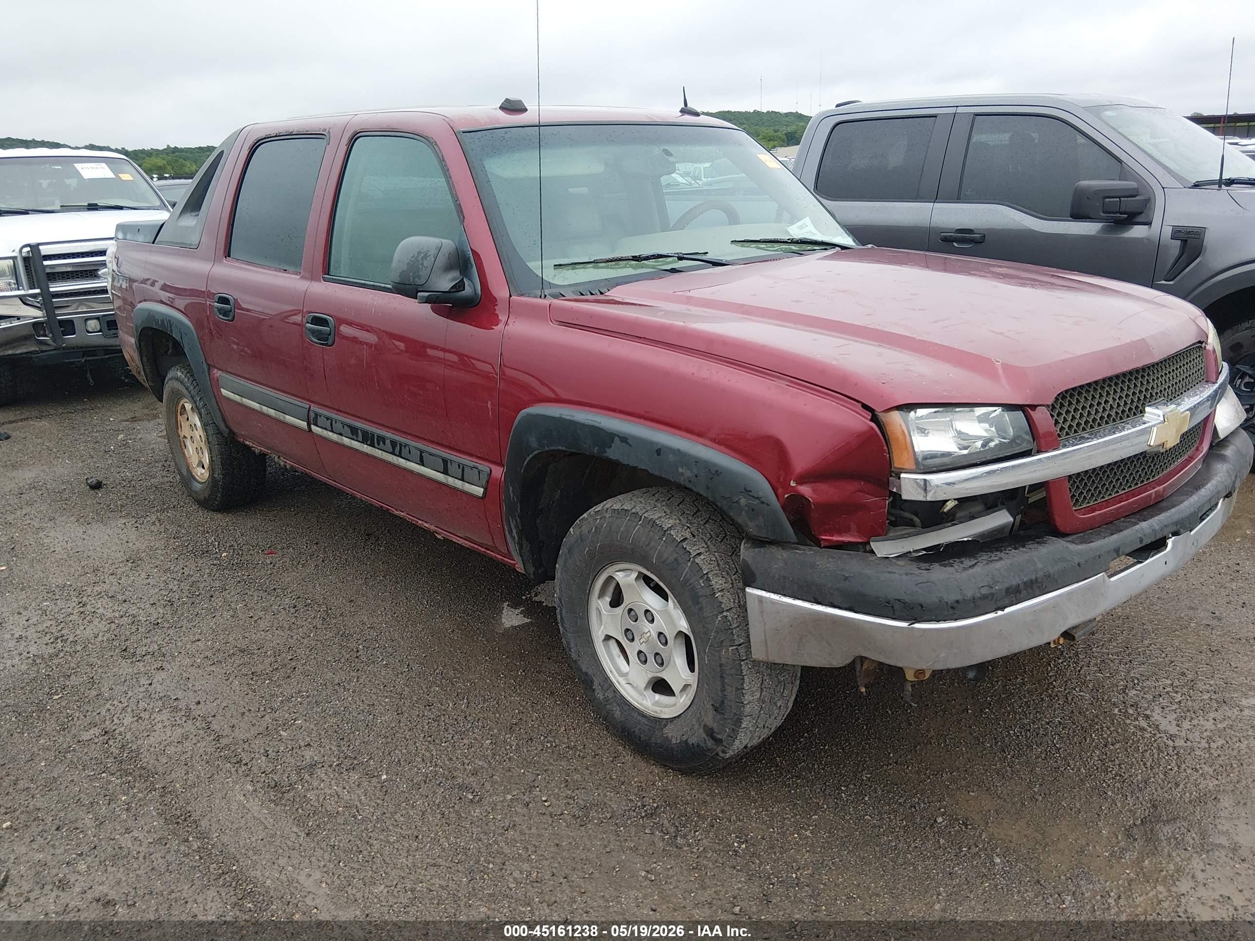 2004 Chevrolet Avalanche 1500   Red vin: 3GNEK12T44G219453
