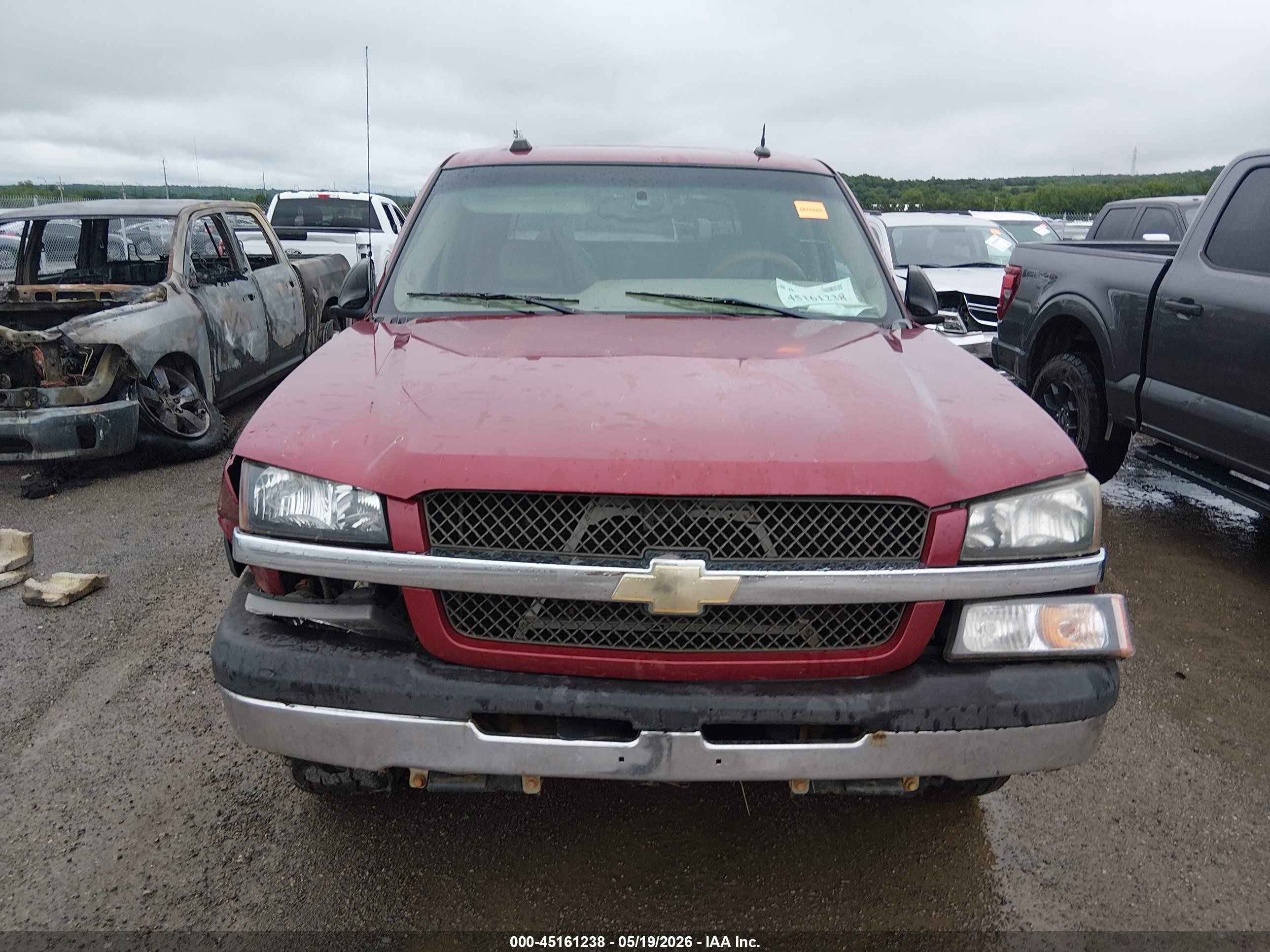 2004 Chevrolet Avalanche 1500   Red vin: 3GNEK12T44G219453