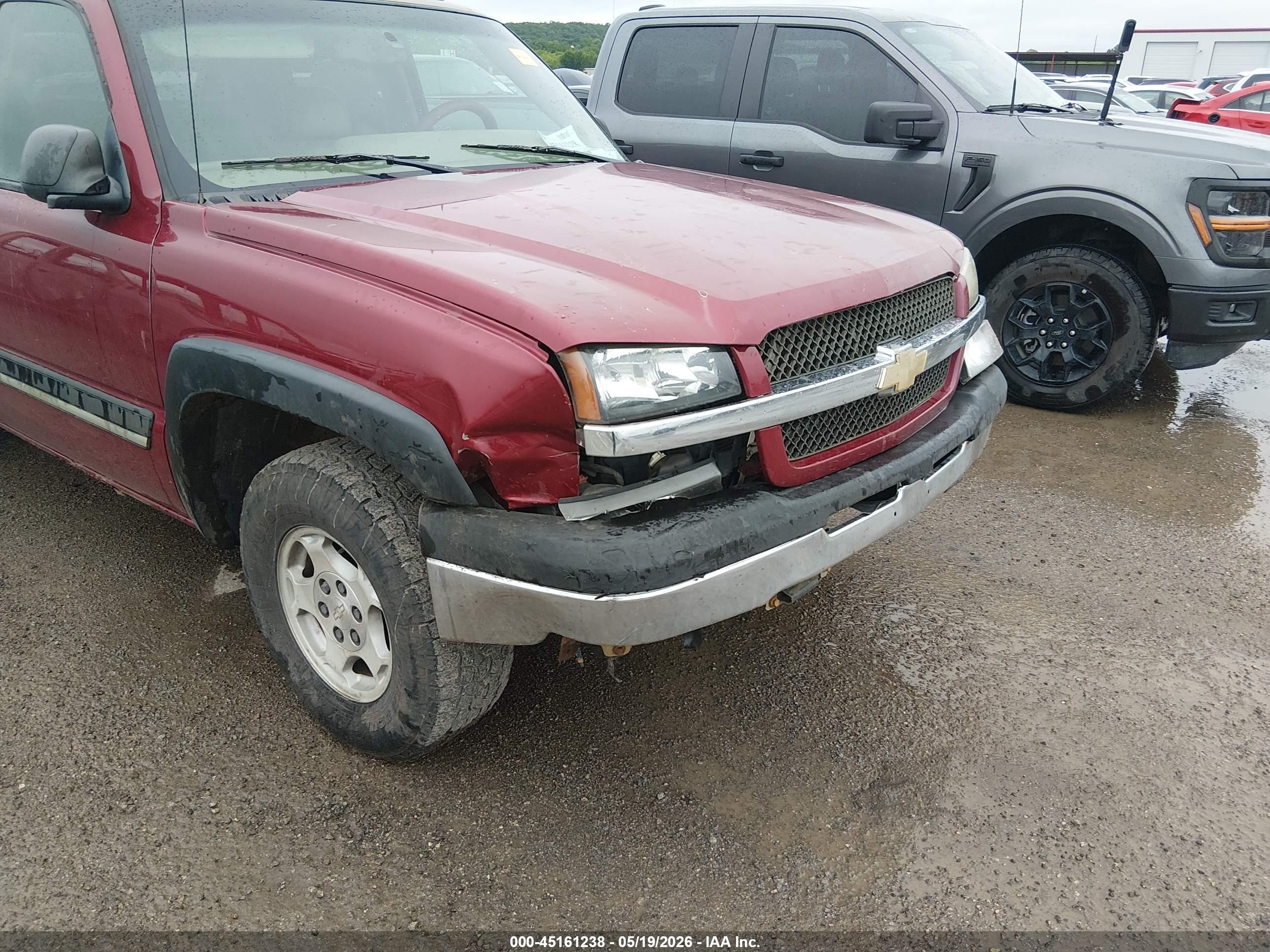 2004 Chevrolet Avalanche 1500   Red vin: 3GNEK12T44G219453
