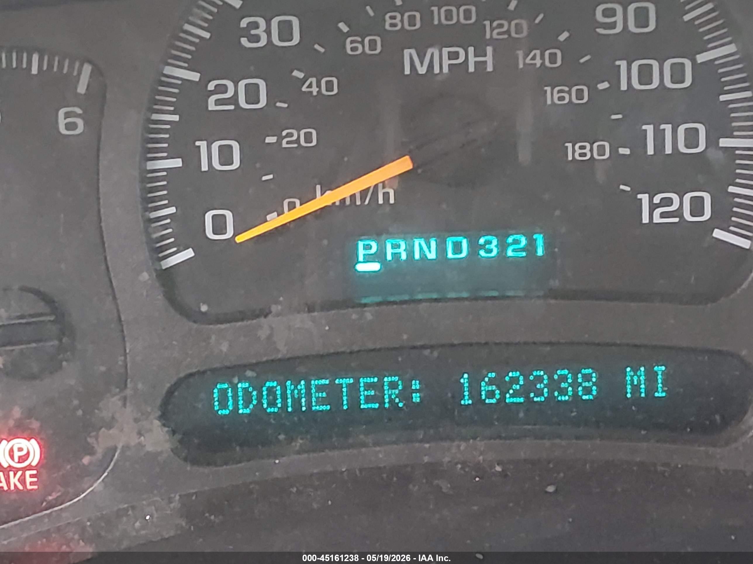 2004 Chevrolet Avalanche 1500   Red vin: 3GNEK12T44G219453