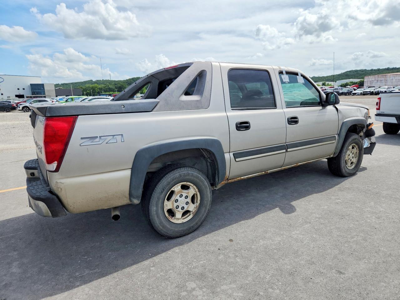 2004 Chevrolet Avalanche K1500 Silver vin: 3GNEK12T44G227956