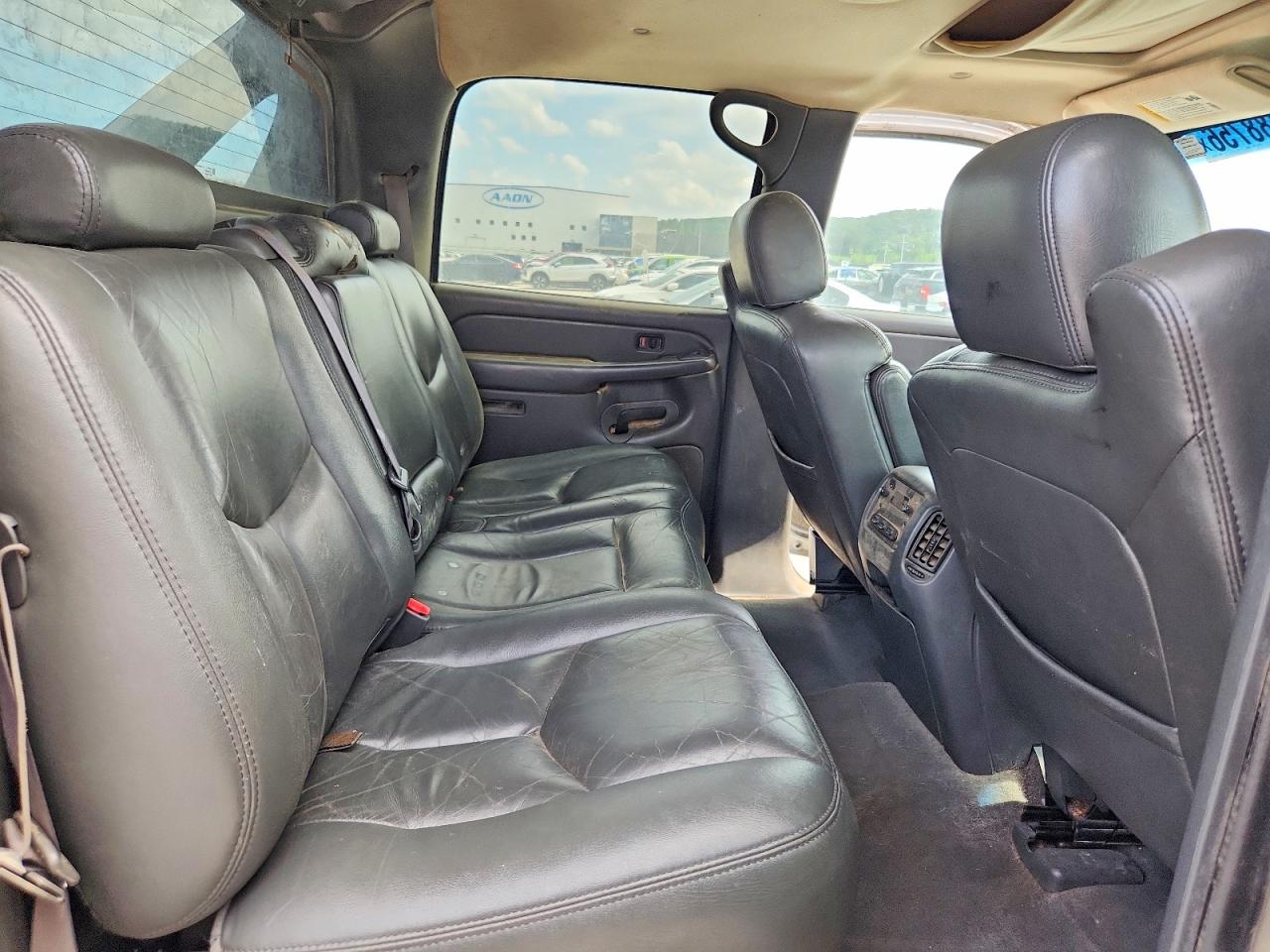 2004 Chevrolet Avalanche K1500 Silver vin: 3GNEK12T44G227956