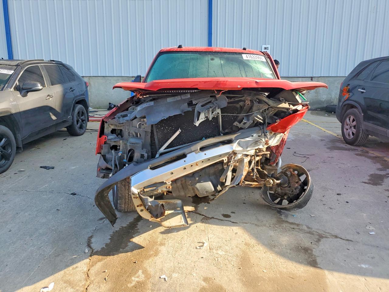 2004 Chevrolet Avalanche K1500 Red vin: 3GNEK12T44G331055