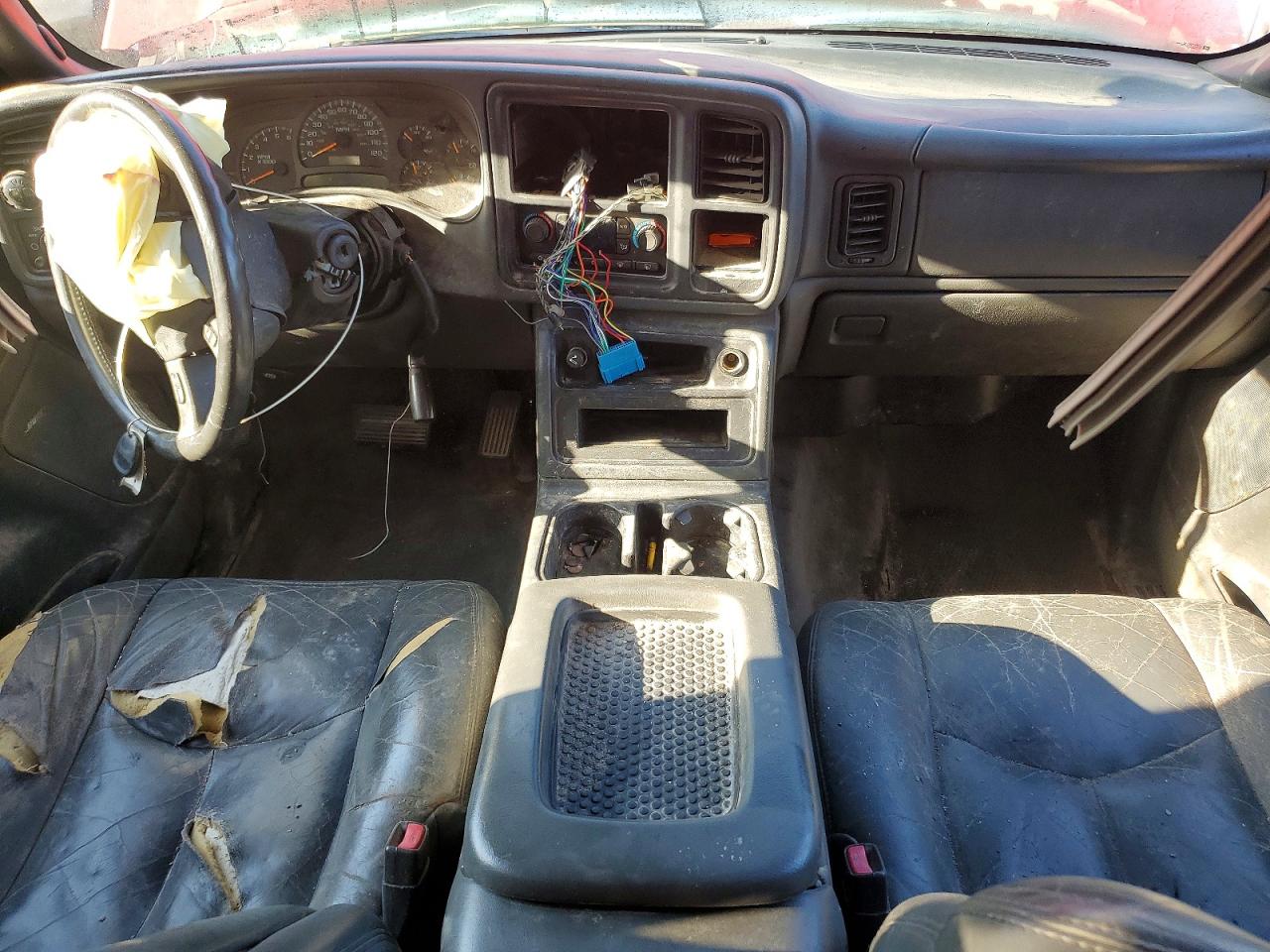 2004 Chevrolet Avalanche K1500 Red vin: 3GNEK12T44G331055