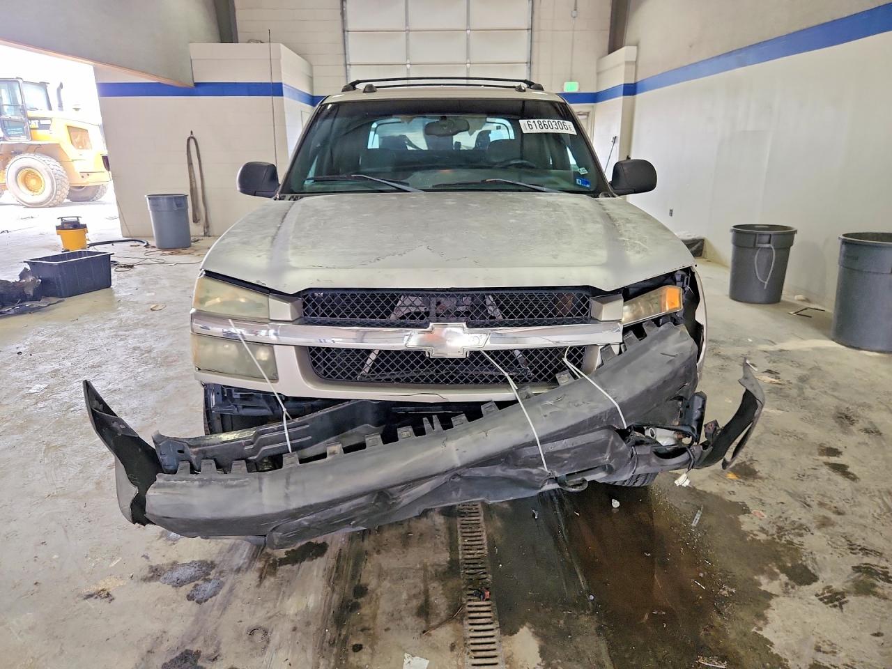 2004 Chevrolet Avalanche K1500 Gray vin: 3GNEK12T74G169258