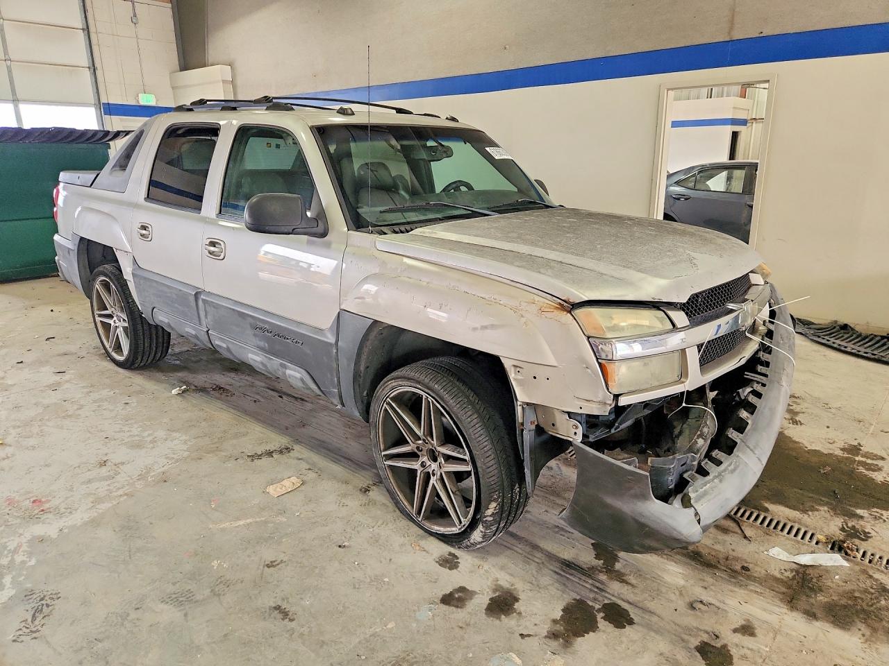 2004 Chevrolet Avalanche K1500 Gray vin: 3GNEK12T74G169258