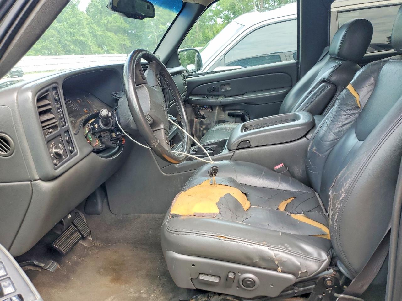 2004 Chevrolet Avalanche K1500 Gray vin: 3GNEK12T74G169258