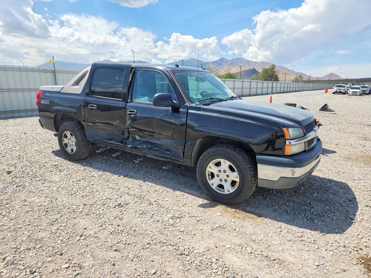 2004 Chevrolet Avalanche K1500 Black vin: 3GNEK12T74G335925