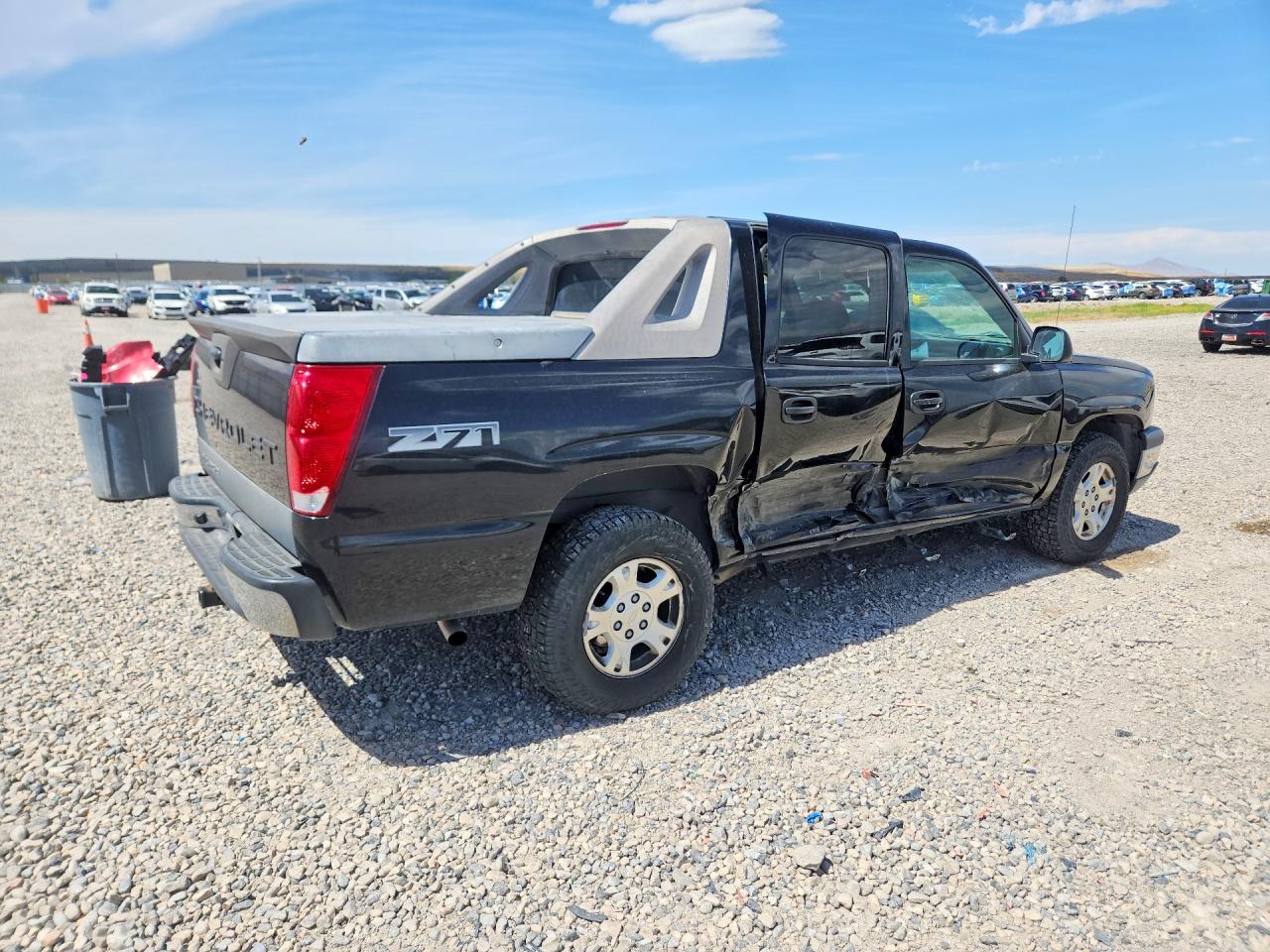 2004 Chevrolet Avalanche K1500 Black vin: 3GNEK12T74G335925