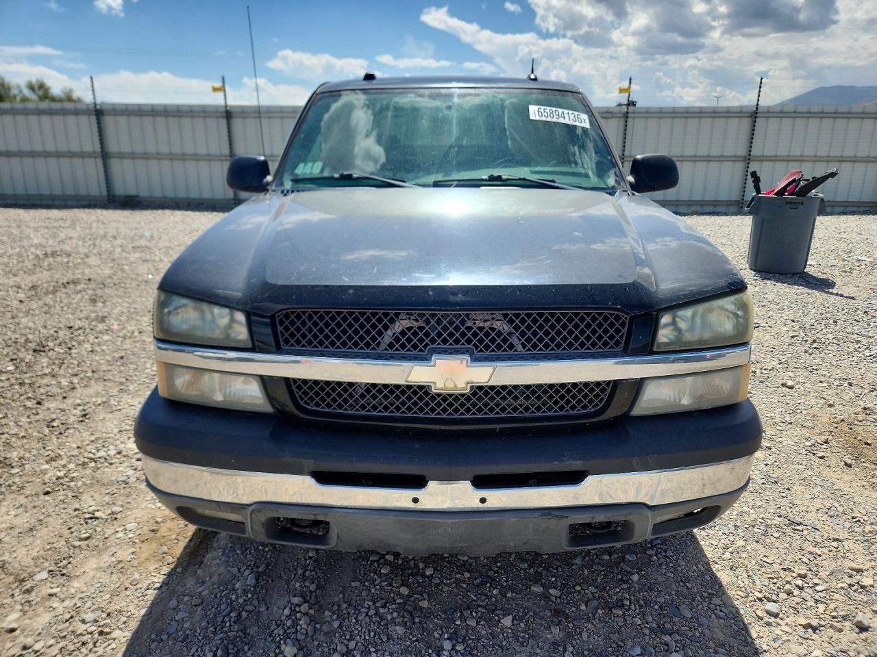 2004 Chevrolet Avalanche K1500 Black vin: 3GNEK12T74G335925