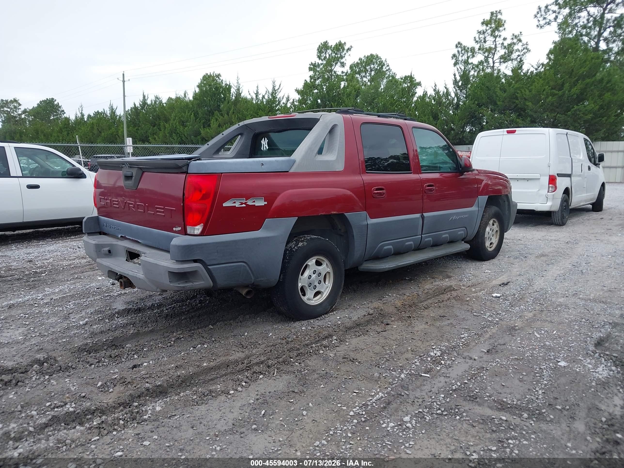 2004 Chevrolet Avalanche 1500   Red vin: 3GNEK12T84G236966