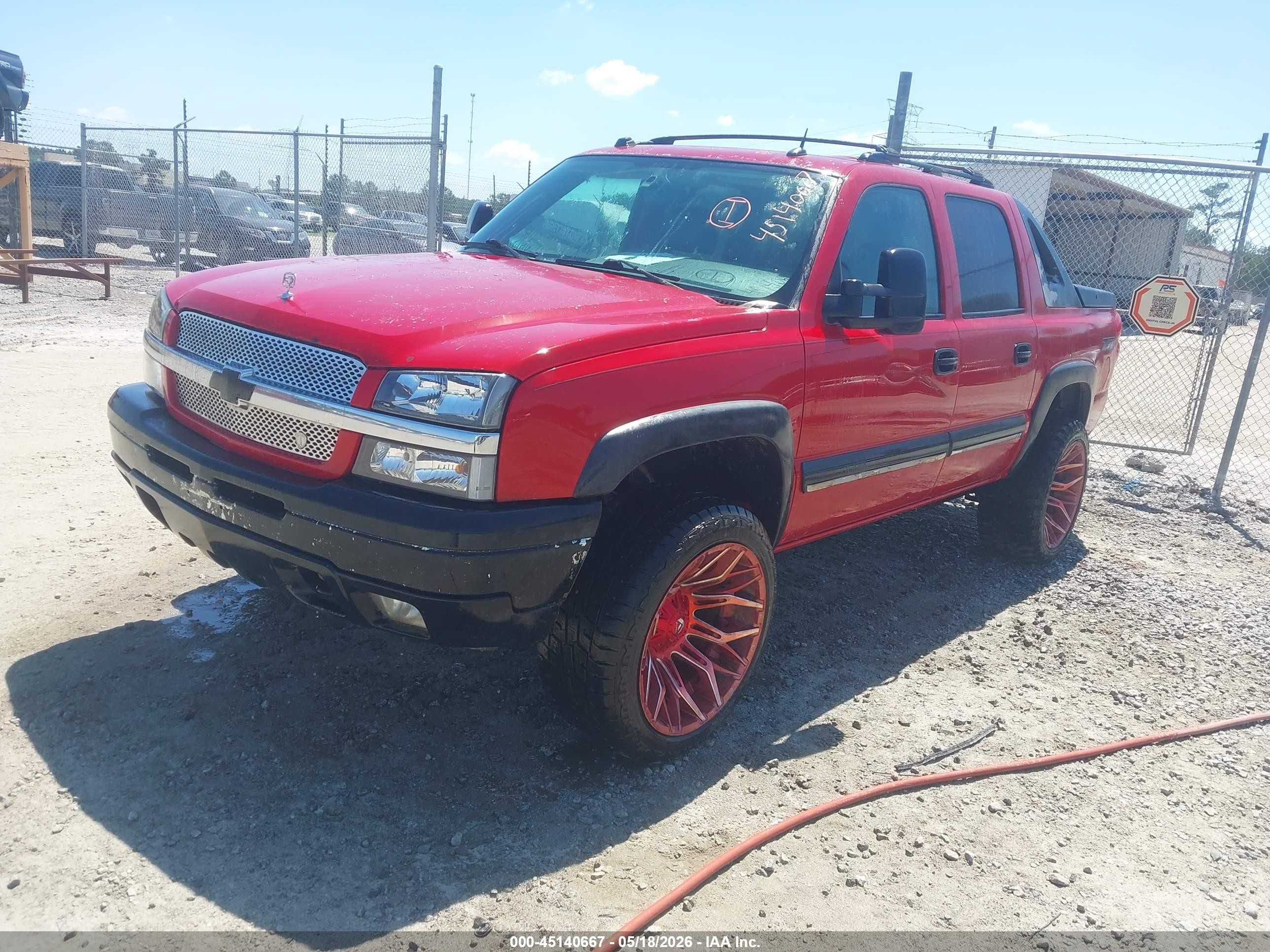 2004 Chevrolet Avalanche 1500   Red vin: 3GNEK12T94G182979