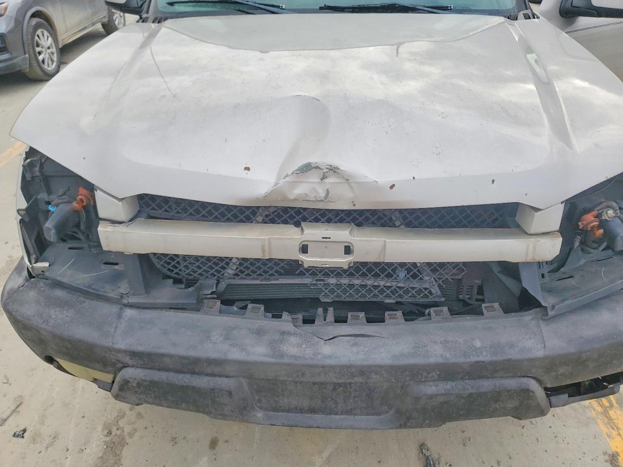 2004 Chevrolet Avalanche K1500 Желто-коричневый vin: 3GNEK12T94G187292
