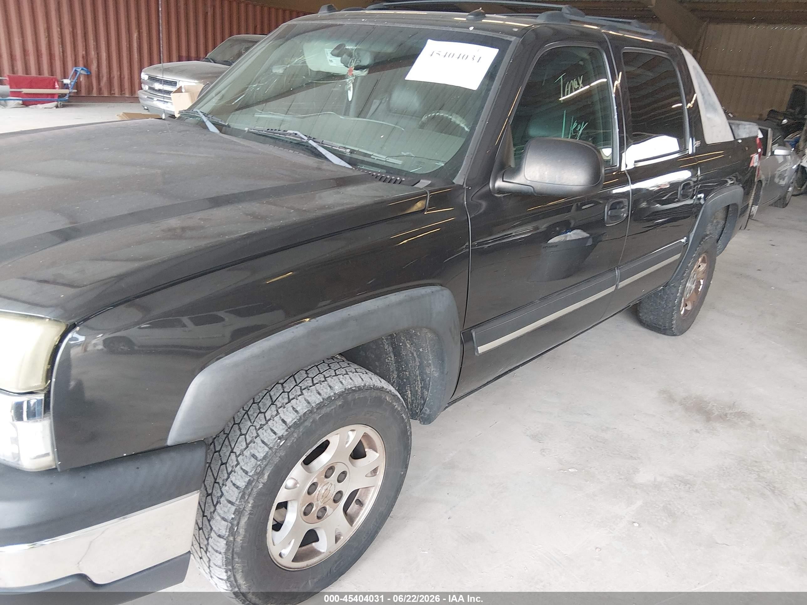 2004 Chevrolet Avalanche 1500   Черный vin: 3GNEK12T94G279082