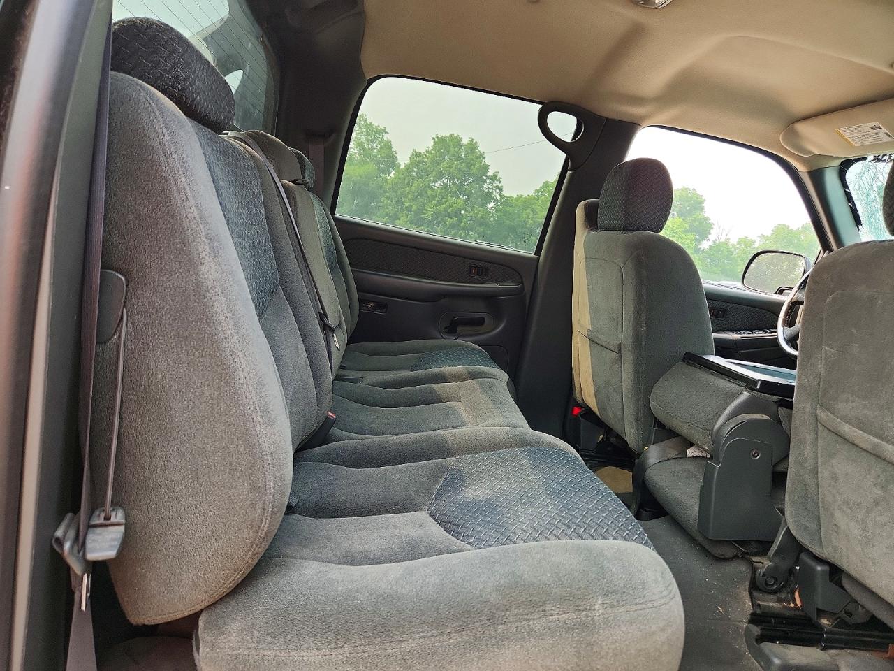 2004 Chevrolet Avalanche K1500 Black vin: 3GNEK12TX4G229159