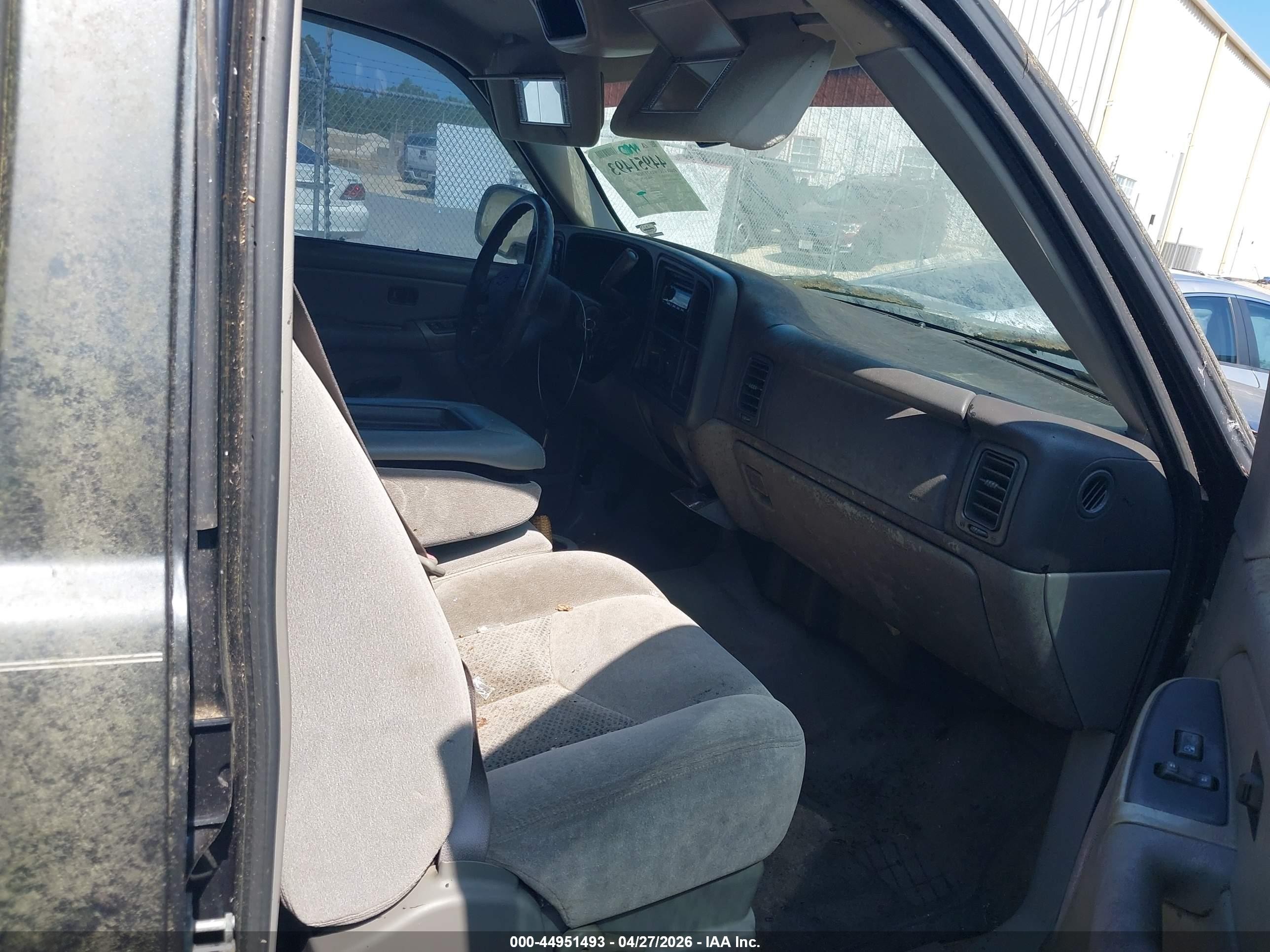2005 Chevrolet Avalanche 1500 Z71 Серый vin: 3GNEK12Z05G194055