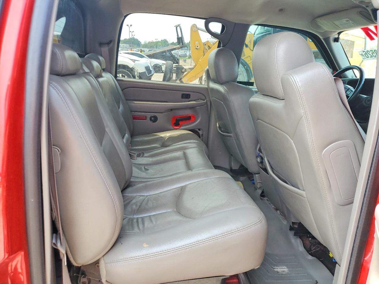 2005 Chevrolet Avalanche K1500 Red vin: 3GNEK12Z15G130445
