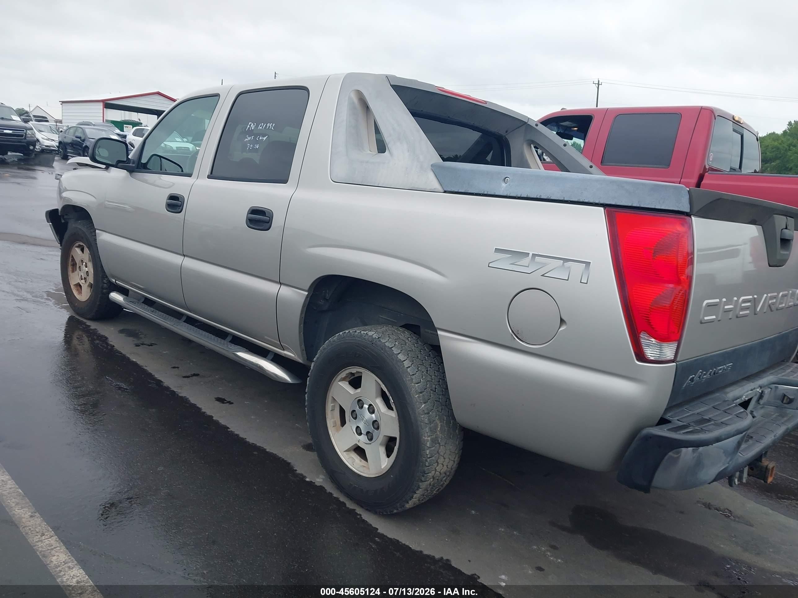 2005 Chevrolet Avalanche 1500 Z71 Champagne vin: 3GNEK12Z25G230358