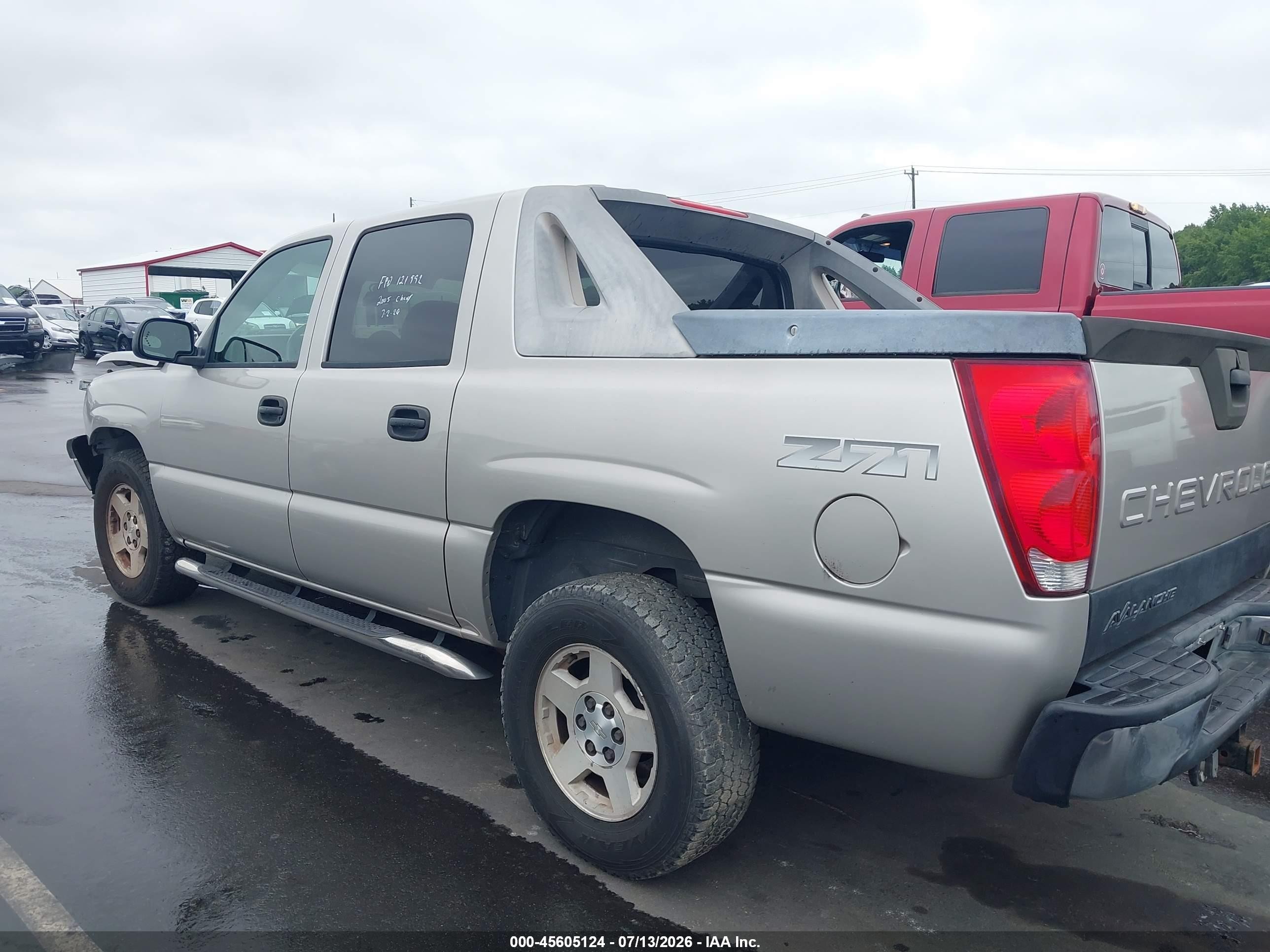 2005 Chevrolet Avalanche 1500 Z71 Champagne vin: 3GNEK12Z25G230358