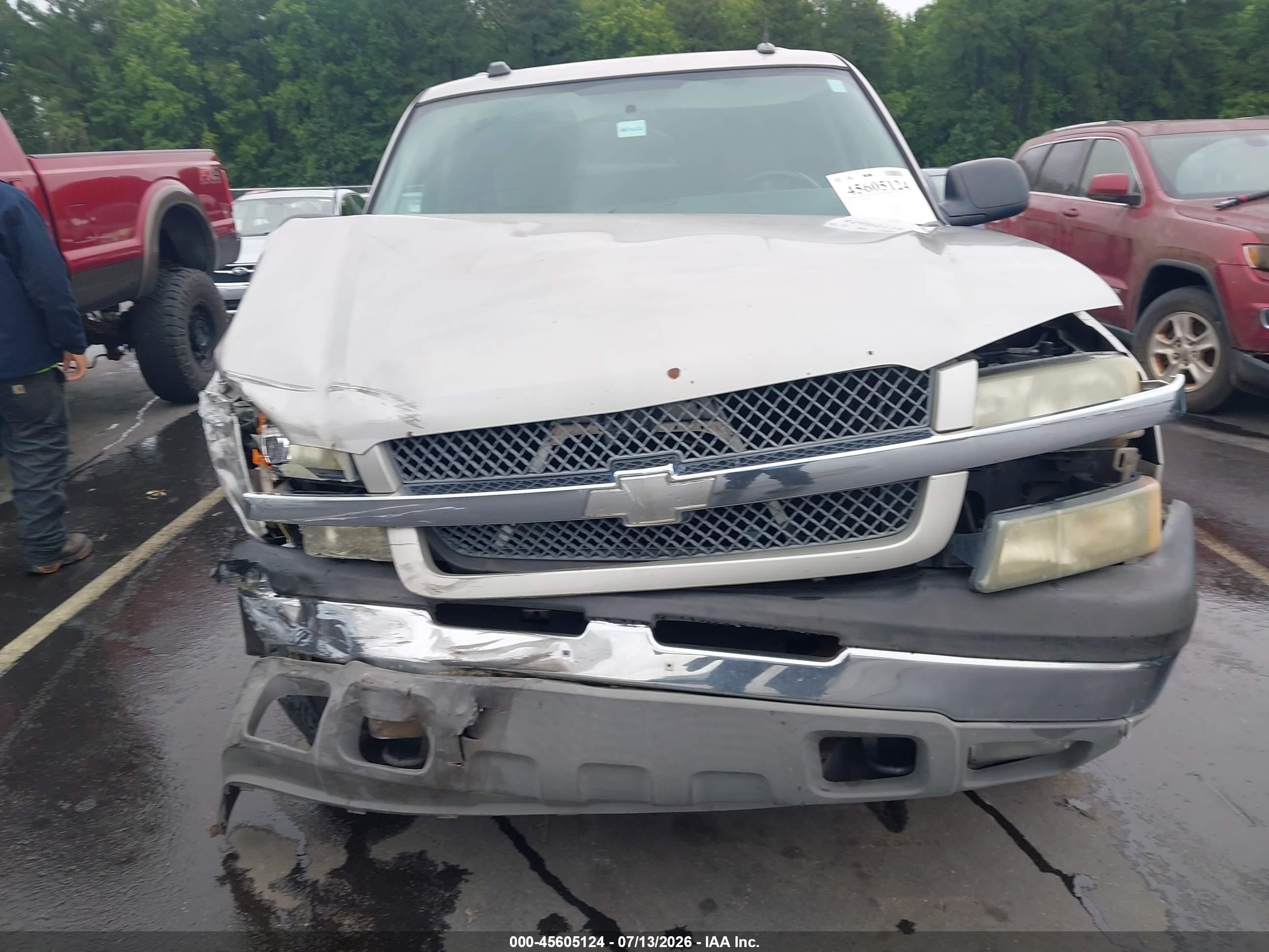 2005 Chevrolet Avalanche 1500 Z71 Champagne vin: 3GNEK12Z25G230358