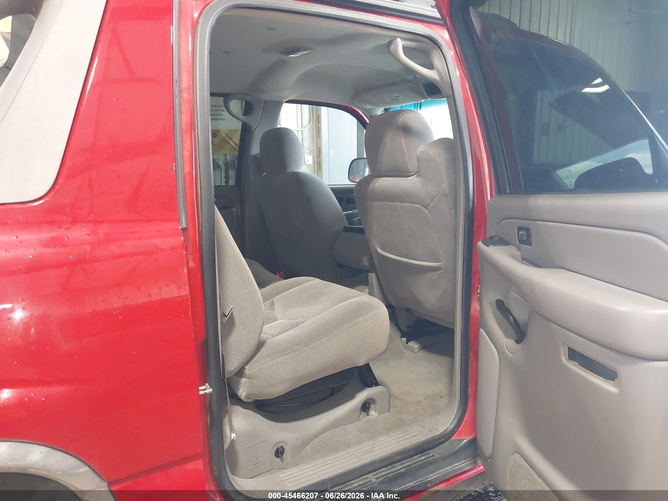 2005 Chevrolet Avalanche 1500 Ls Красный vin: 3GNEK12Z35G195345