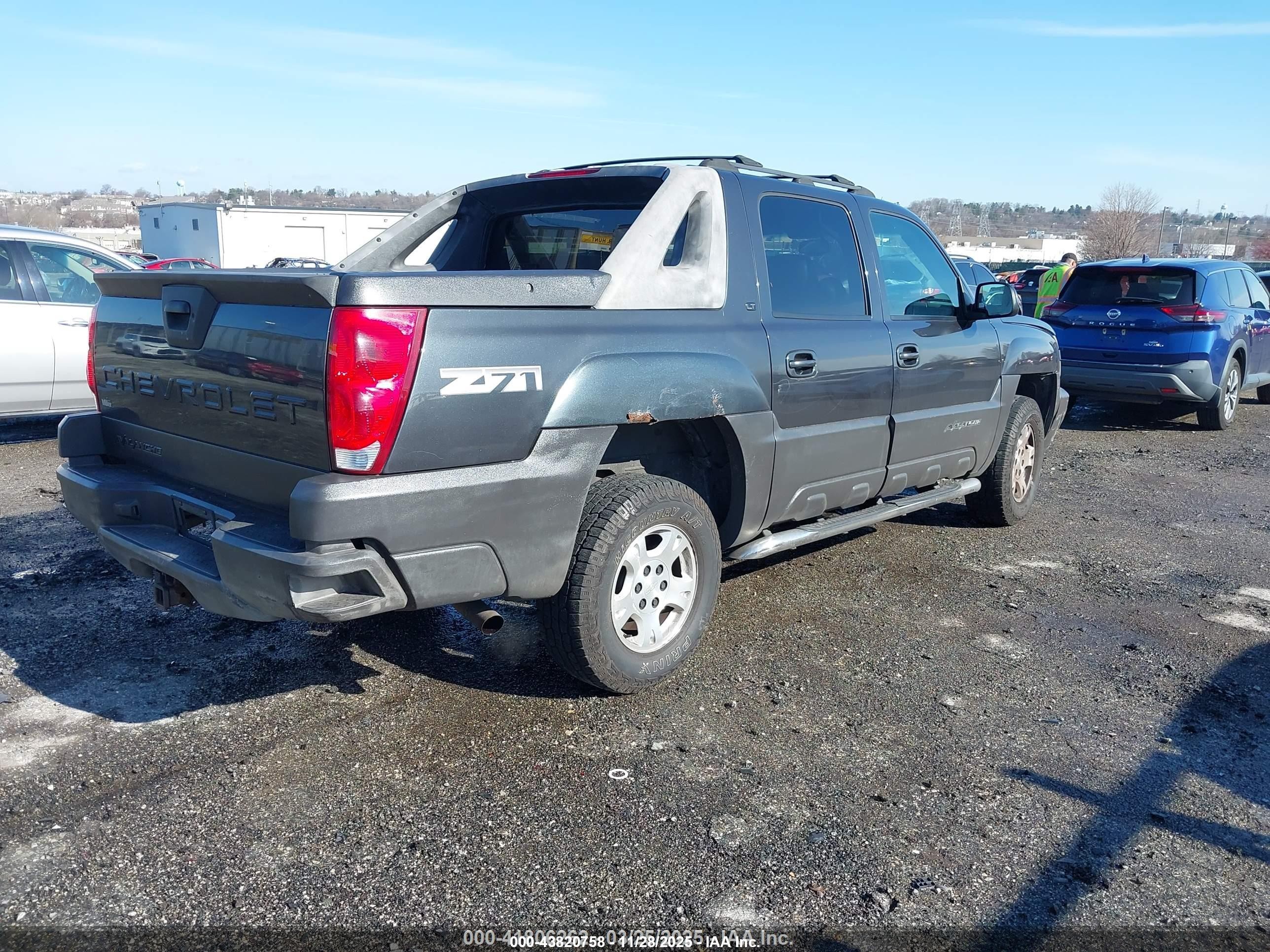 2005 Chevrolet Avalanche 1500 Z71 Черный vin: 3GNEK12Z55G159141