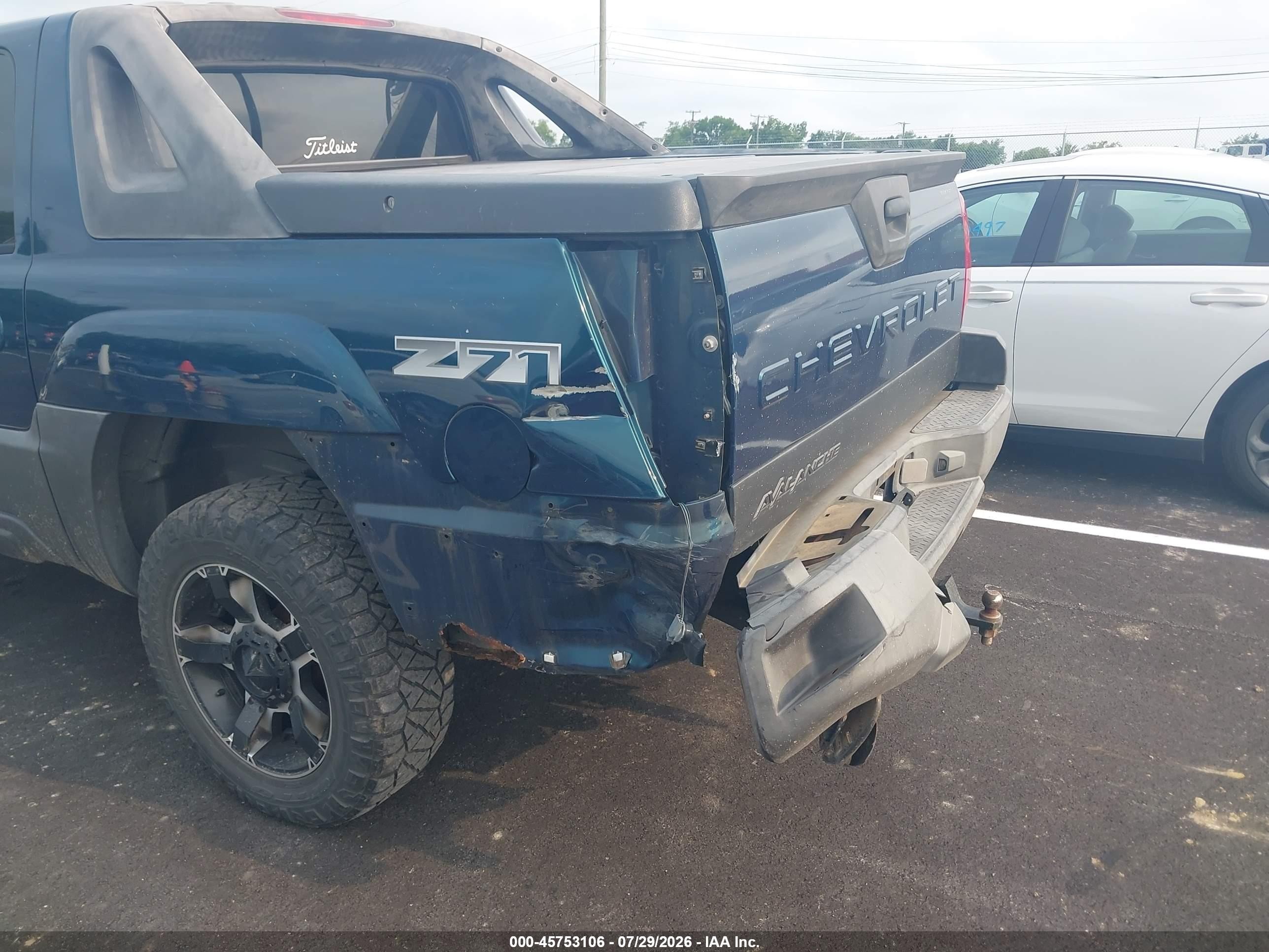 2005 Chevrolet Avalanche 1500 Z71 Blue vin: 3GNEK12Z55G199333