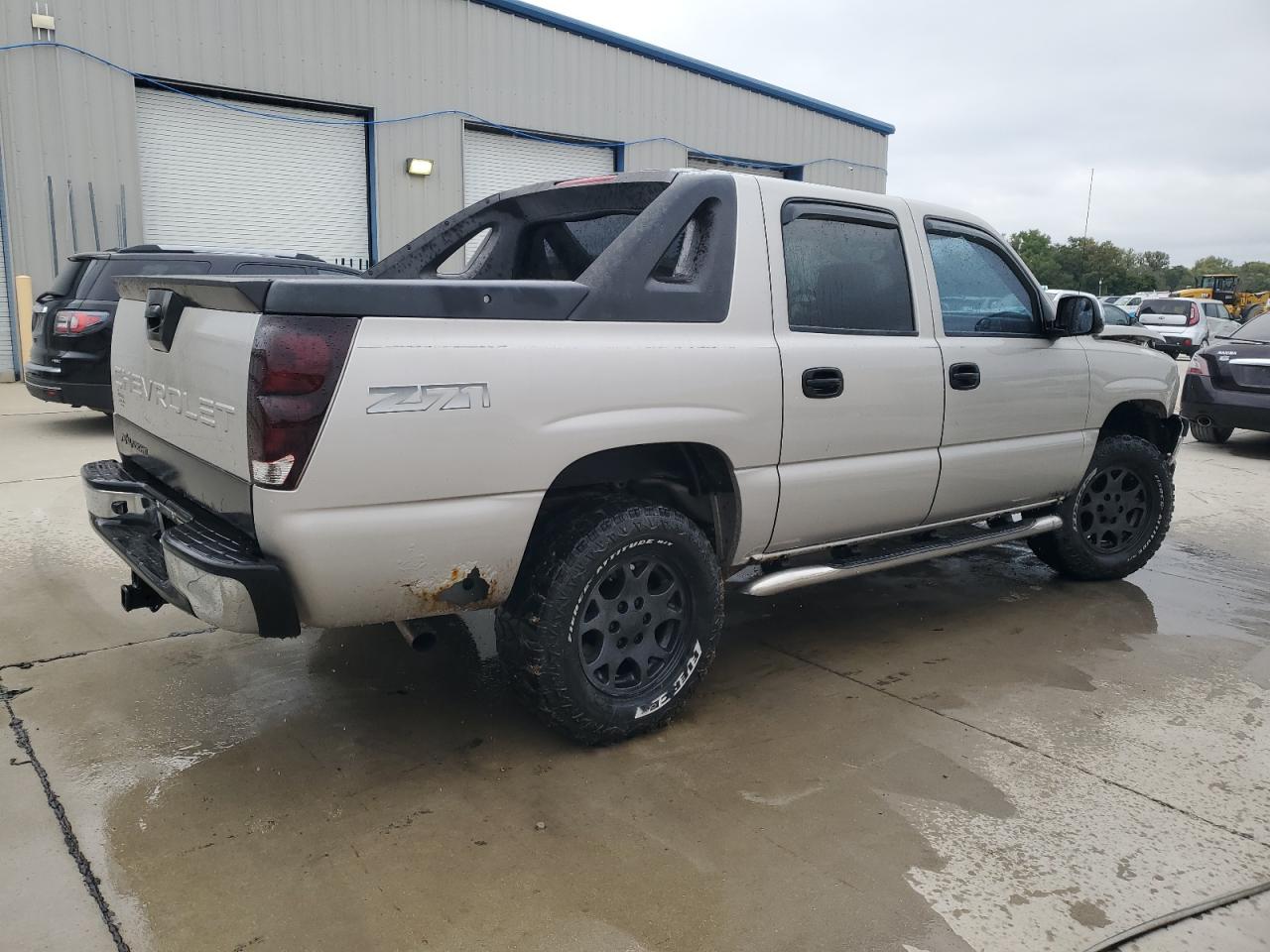2006 Chevrolet Avalanche K1500 Серебряный vin: 3GNEK12Z56G137075