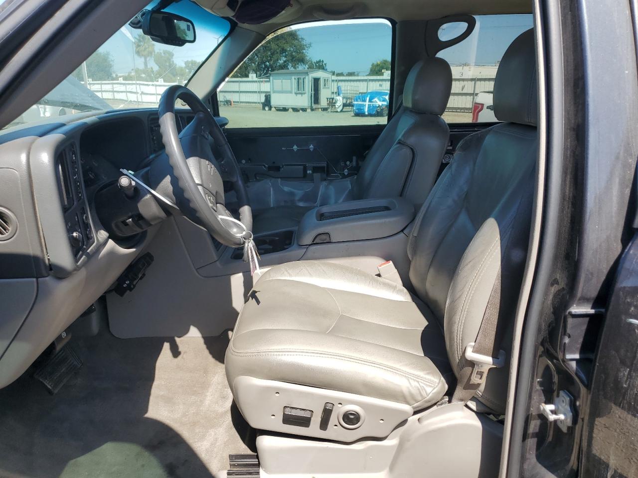 2005 Chevrolet Avalanche K1500 Черный vin: 3GNEK12Z65G169483