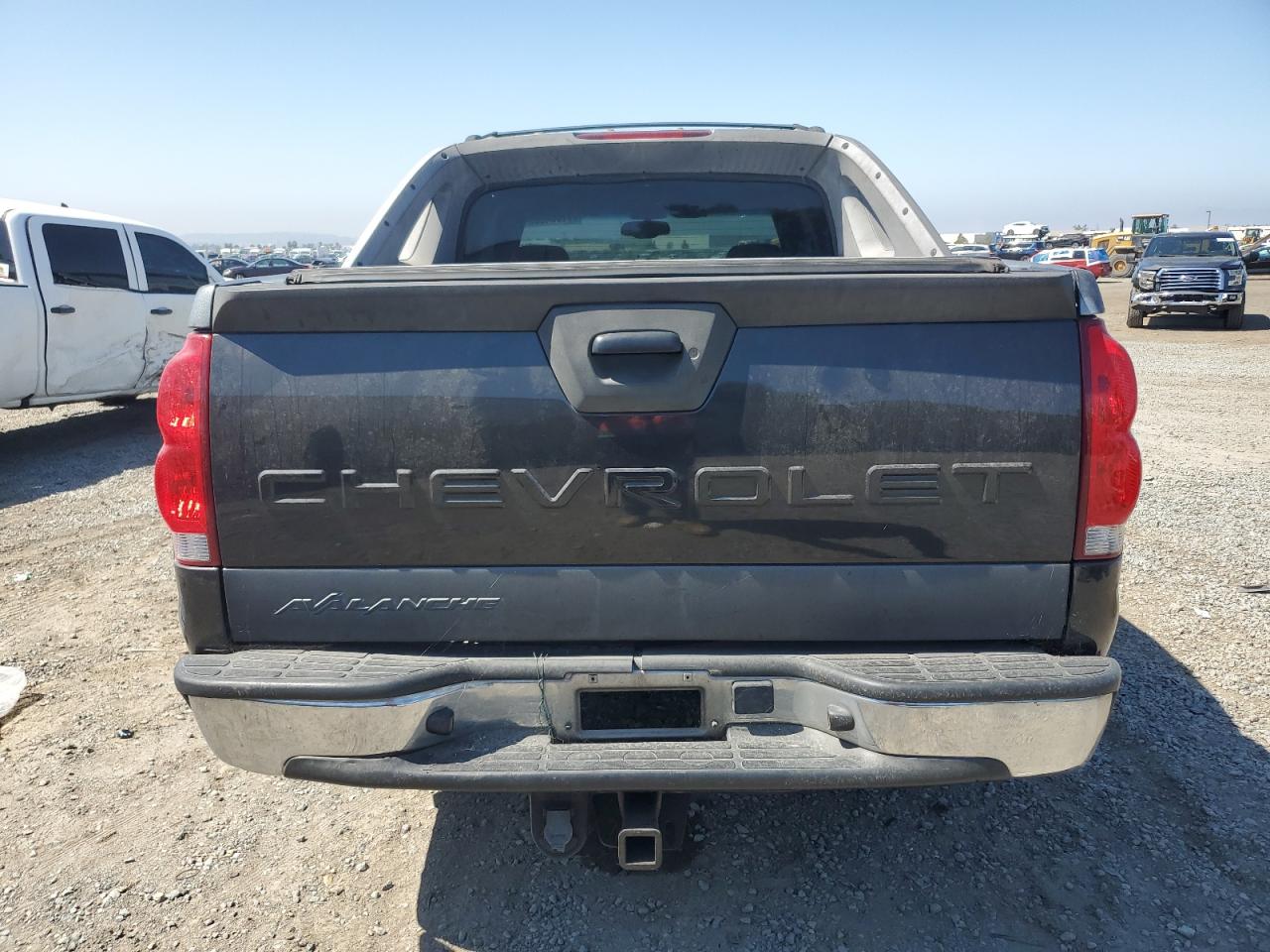 2005 Chevrolet Avalanche K1500 Черный vin: 3GNEK12Z65G169483