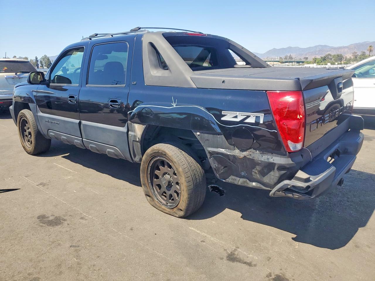 2005 Chevrolet Avalanche K1500 Black vin: 3GNEK12Z65G271172