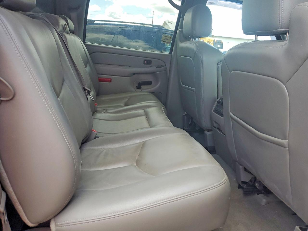 2006 Chevrolet Avalanche K1500 Red vin: 3GNEK12Z76G109455