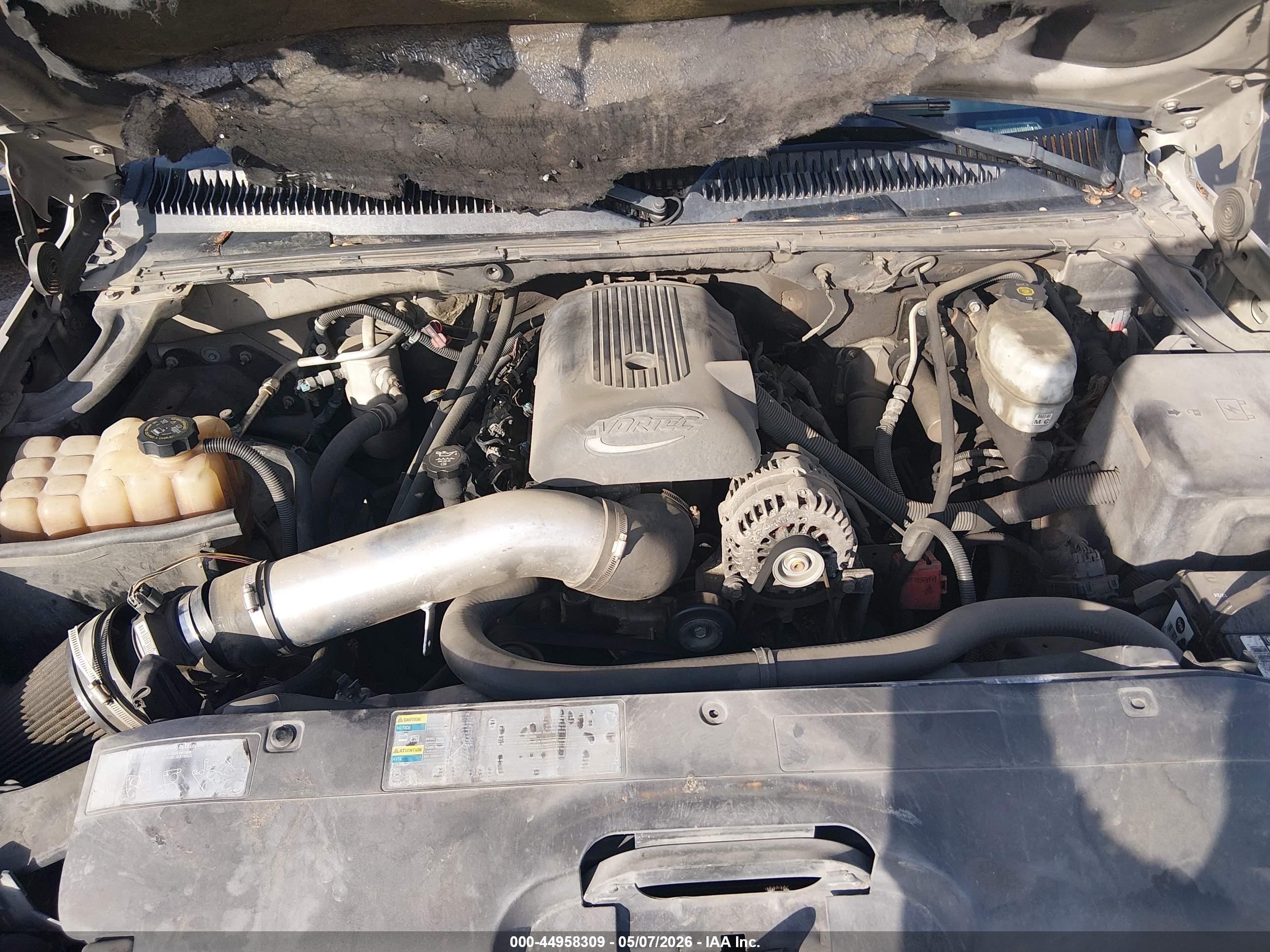 2005 Chevrolet Avalanche 1500 Z71 Silver vin: 3GNEK12Z85G191047