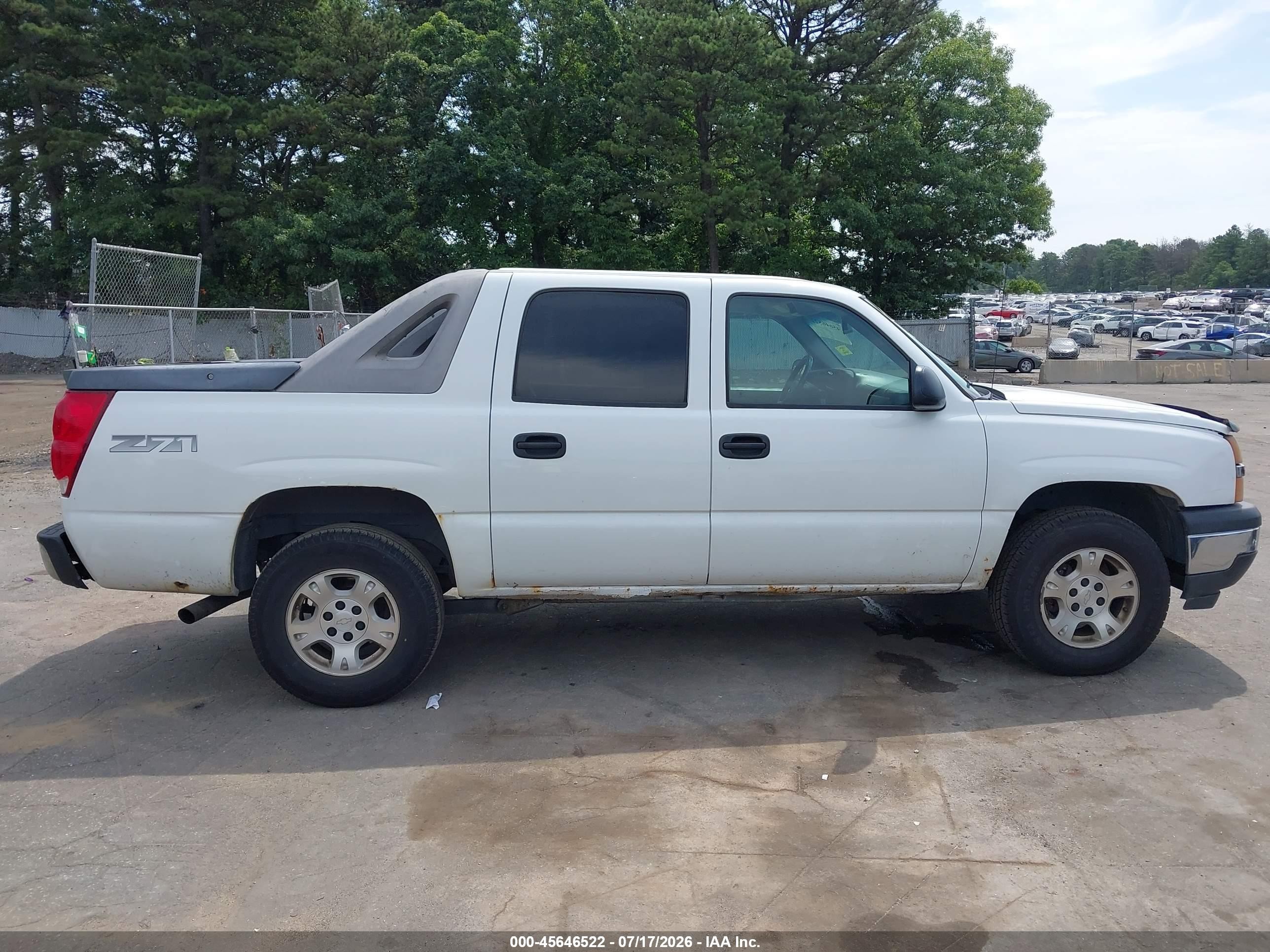 2006 Chevrolet Avalanche 1500 Lt White vin: 3GNEK12Z86G133294